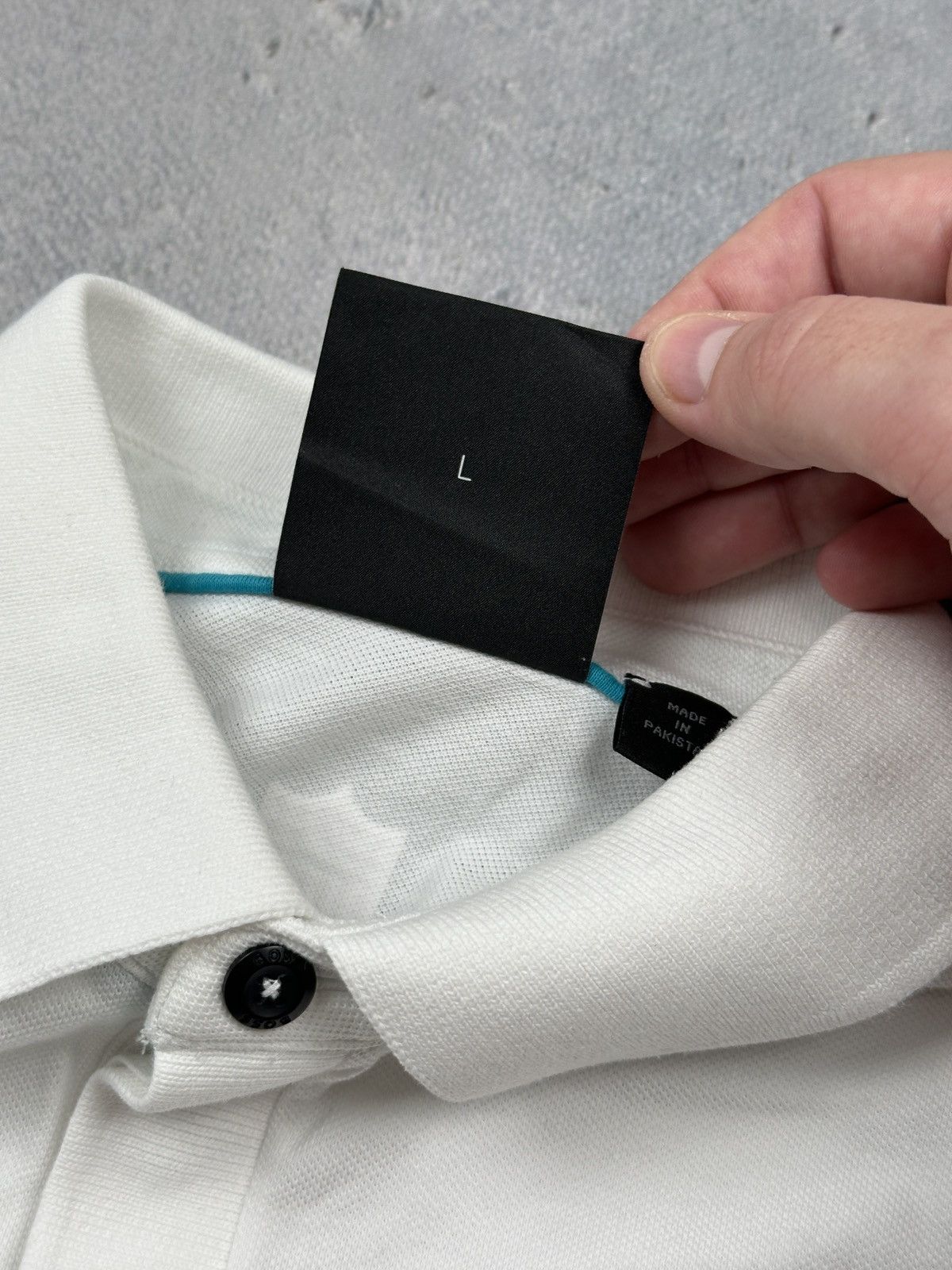 Hugo Boss Vintage Hugo Boss x NFL Miami Dolphins Polo Shirt White L Size US L / EU 52-54 / 3 - 11 Thumbnail