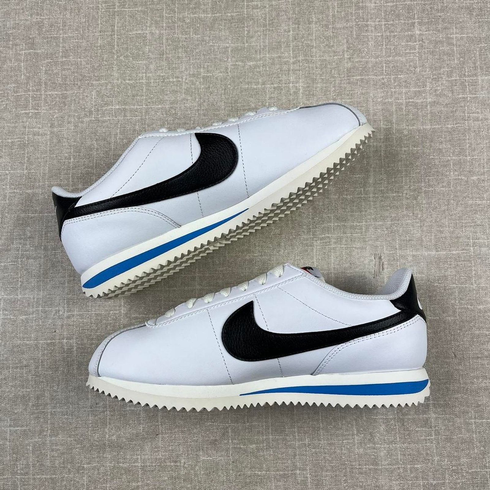 Nike Nike Cortez “Photo Blue" Size US 7.5 / IT 37.5 - 2 Thumbnail