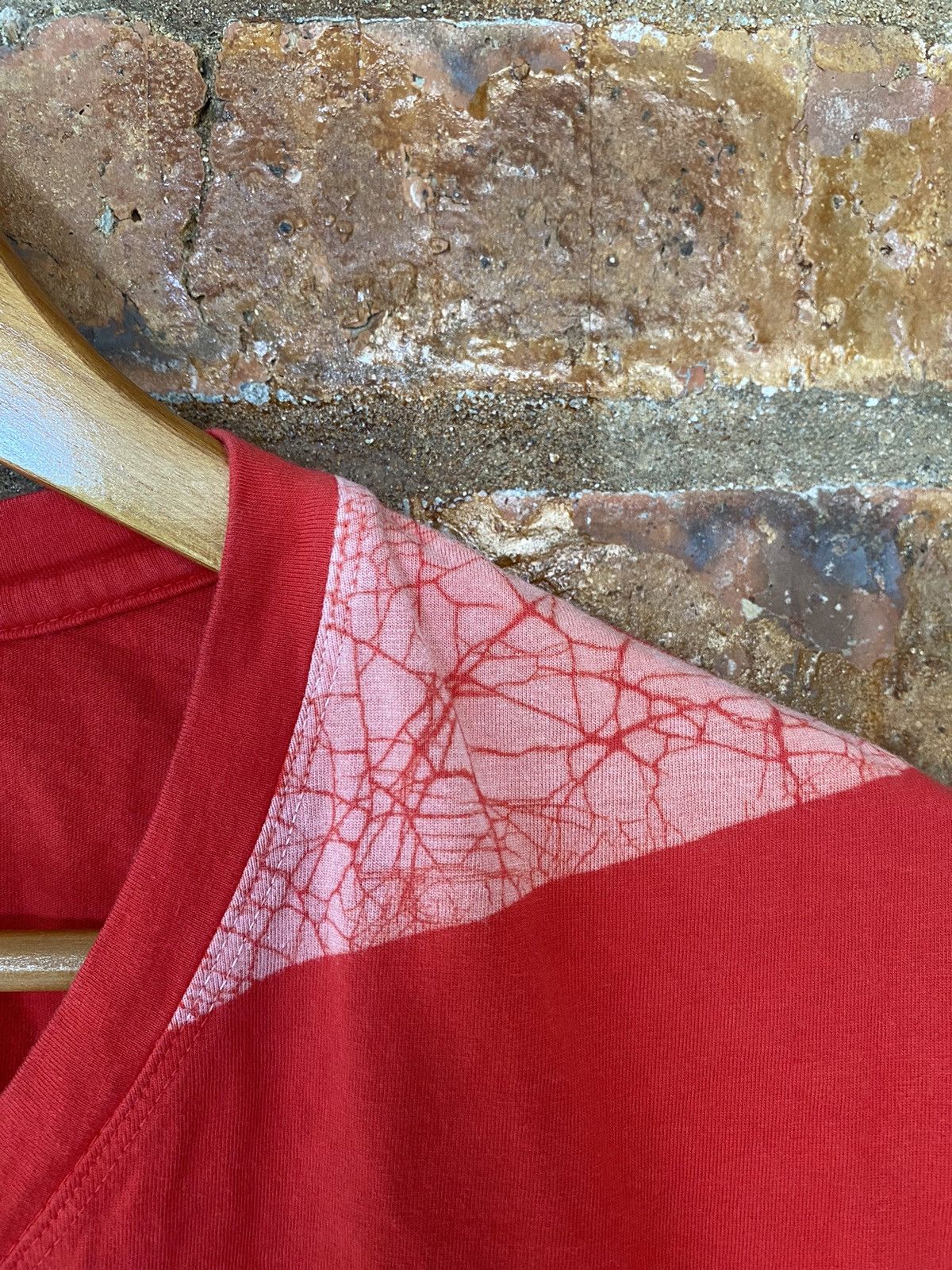 Final Home SS00 Issey Miyake Marble triangle V Neck tee Size US M / EU 48-50 / 2 - 4 Thumbnail