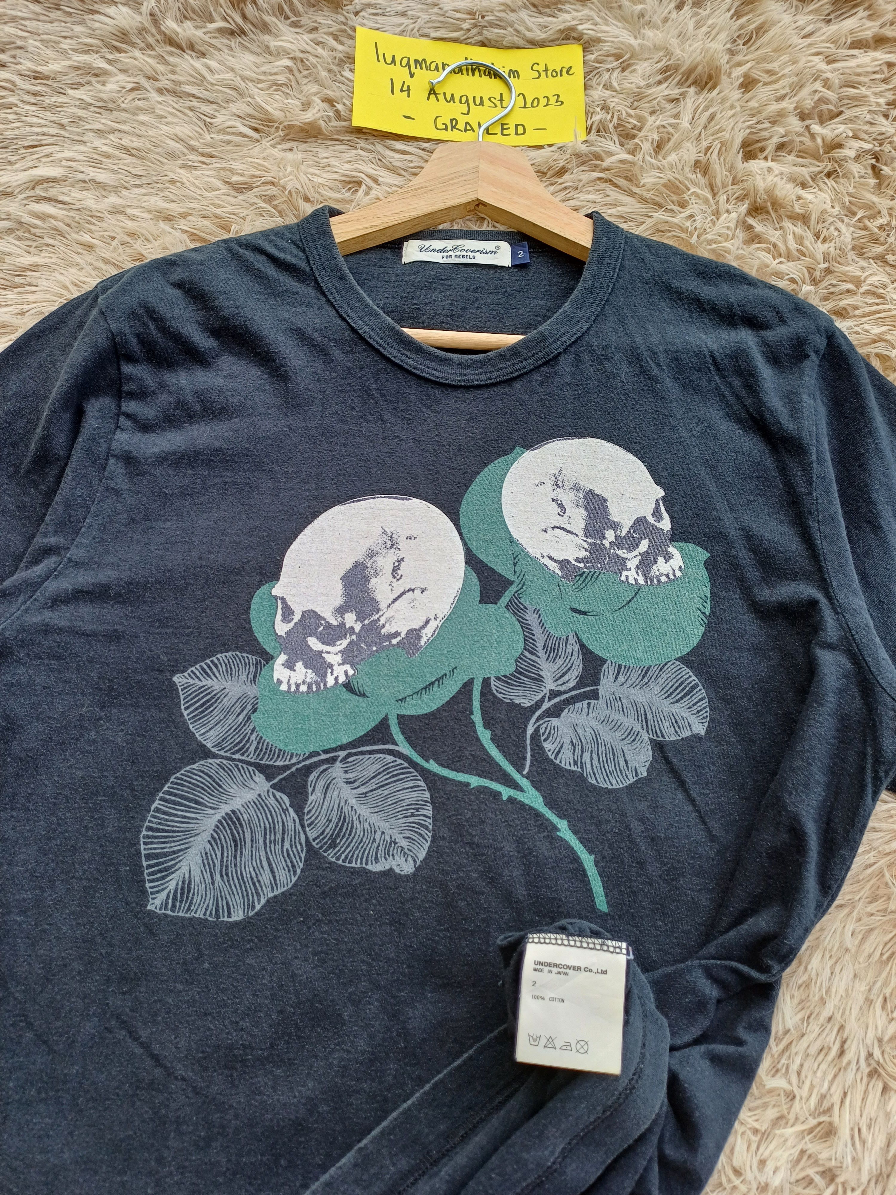 Rarest Undercover Skulls in Flowers Tshirt