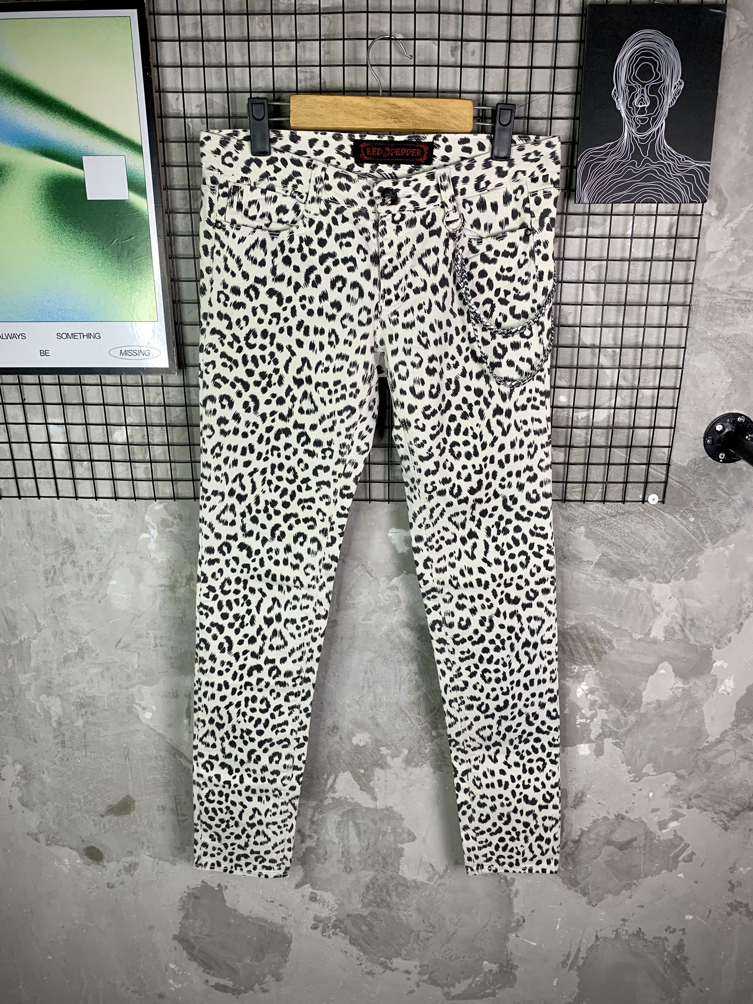 Japanese Brand Red Pepper Leopard Print Punk Grunge Pants Size US 28 / EU 44 - 1 Thumbnail