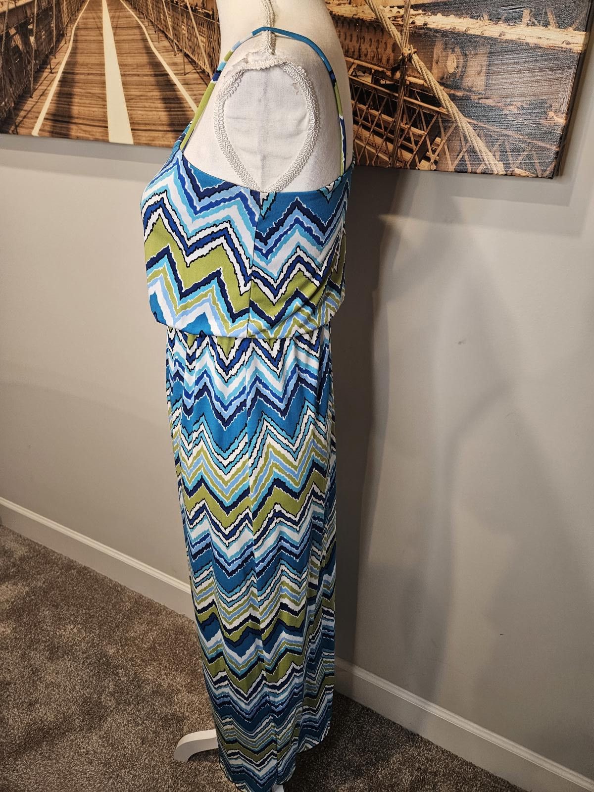 Designer Sweet Storm One-Shoulder Chevron Maxi Dress Size S / US 4 / IT 40 - 2 Thumbnail