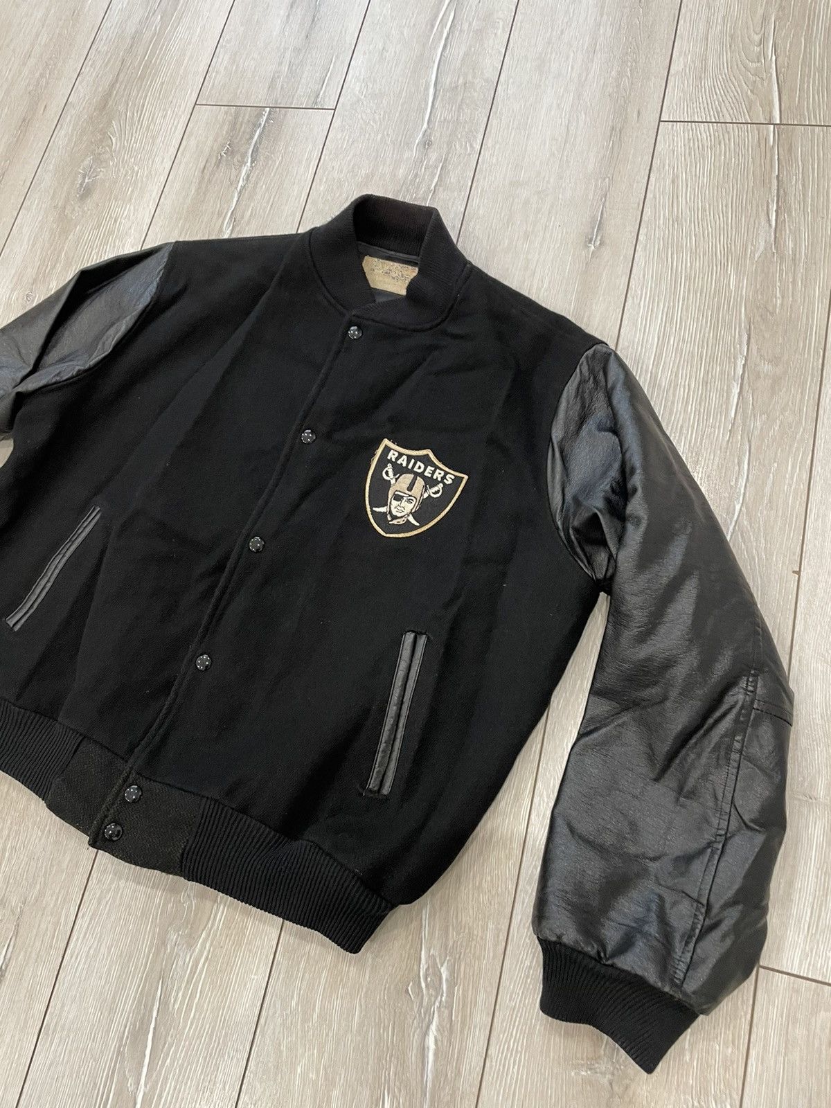 NFL Vintage Oakland Raiders Chalkline Letterman Jacket USA Size US XL / EU 56 / 4 - 3 Thumbnail