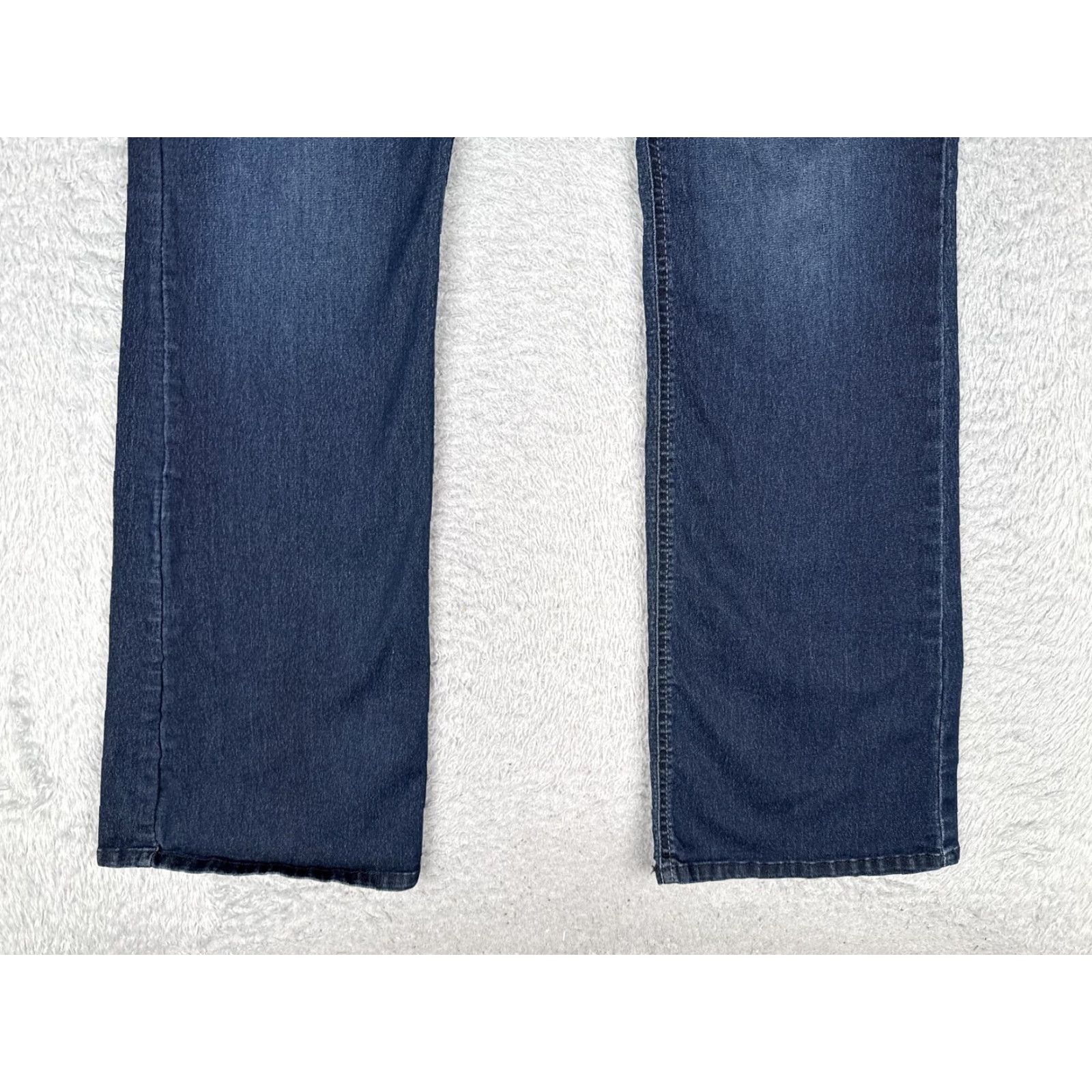 Lee Riders by Lee Bootcut Jeans Womens 12L Blue Dark Wash Mid Rise Stretch 32x34 Denim Jeans Bootscut Women 90s Theme Size 34" / US 12 / IT 48 - 2 Thumbnail