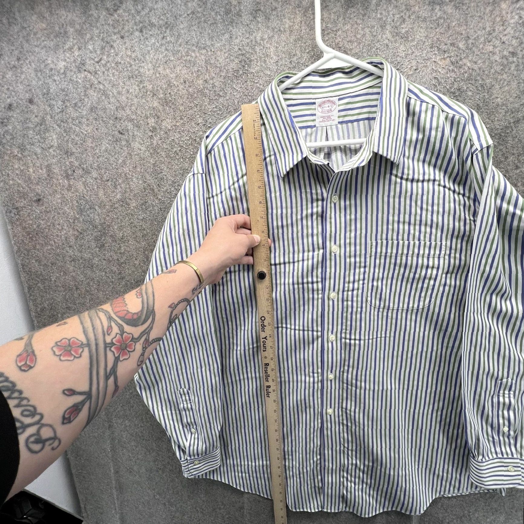 Brooks Brothers Brooks Brothers Dress Shirt Mens 17.5 4/5 Blue Stripe Non Iron Classic Fit Shirt Mens Neck 17.5 Size 48R - 4 Thumbnail