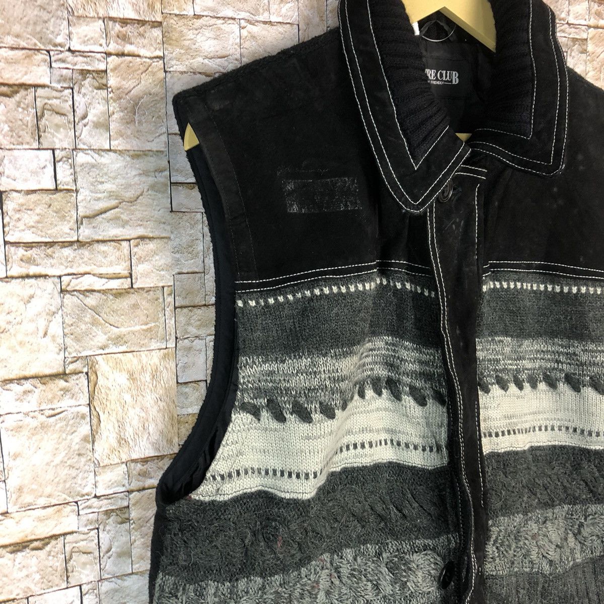 Japanese Brand Vivve Club Black Vest #A514 Size US M / EU 48-50 / 2 - 8 Thumbnail