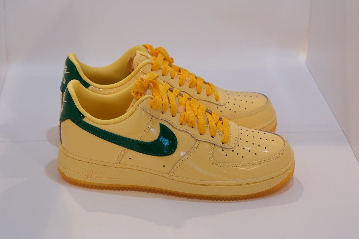 Nike Nike Air Force 1 Low 'Topaz Gold' Patent Leather Pack Size US 7.5 / EU 40-41 - 4 Thumbnail