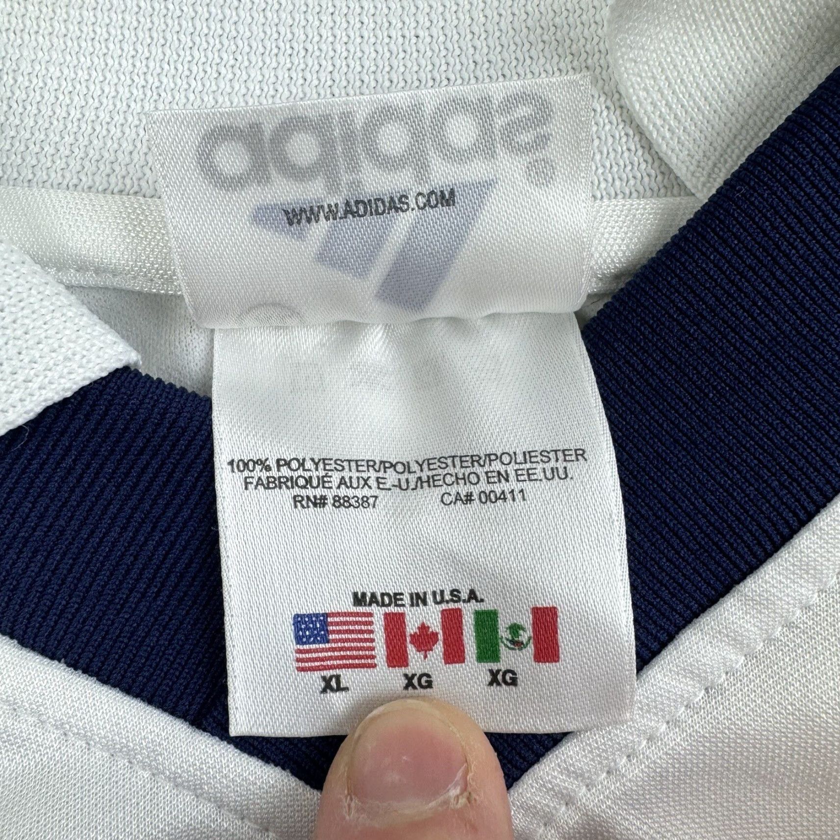 Adidas Vintage Adidas Athletic Shirt Adult XL White Collared Sports Soccer 90s USA Size US XL / EU 56 / 4 - 5 Thumbnail