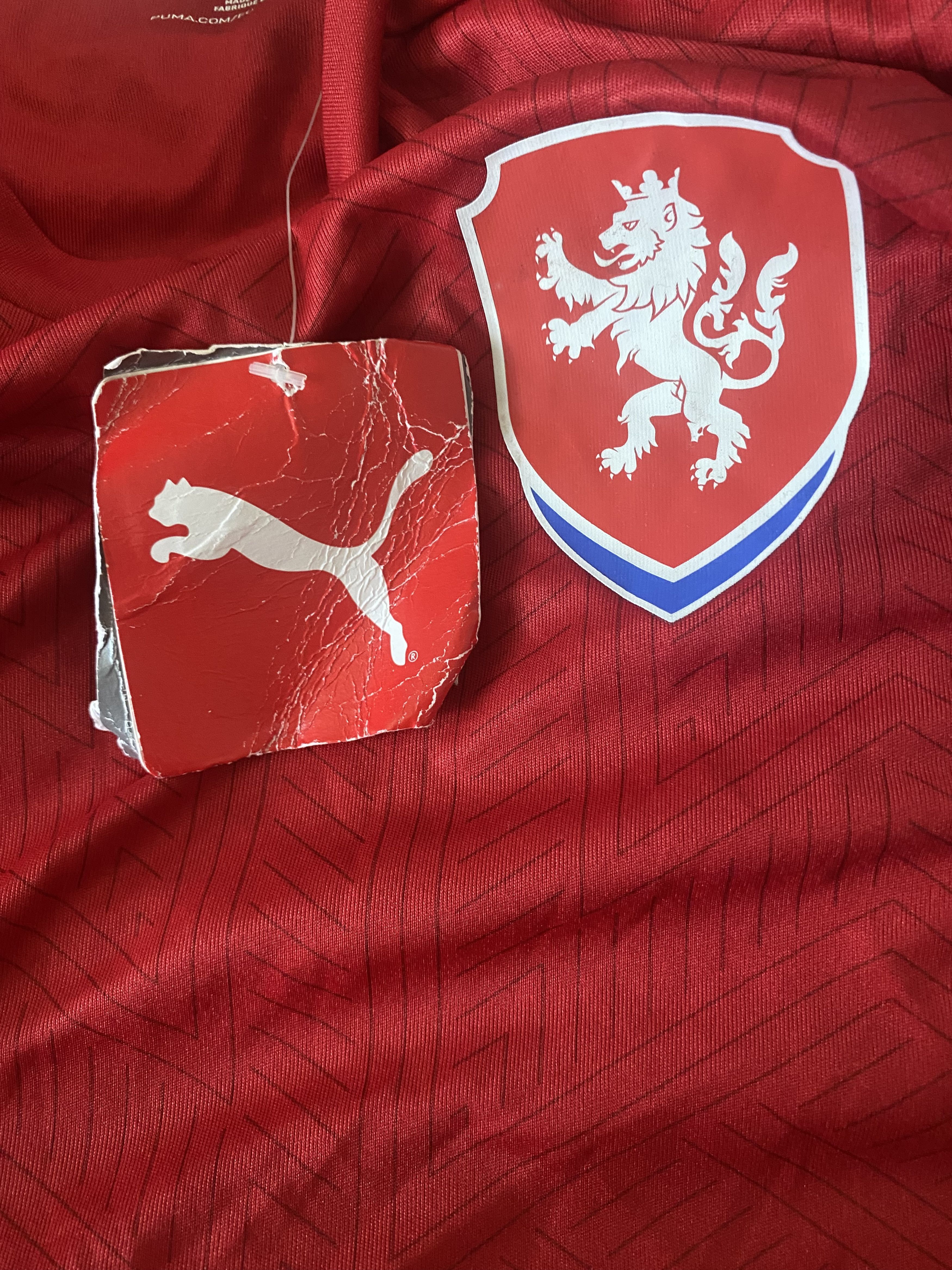 Puma CZECH REPUBLIC 2020 - 2022 Puma - M - NEW with tags - UNIQUE Size US M / EU 48-50 / 2 - 5 Thumbnail