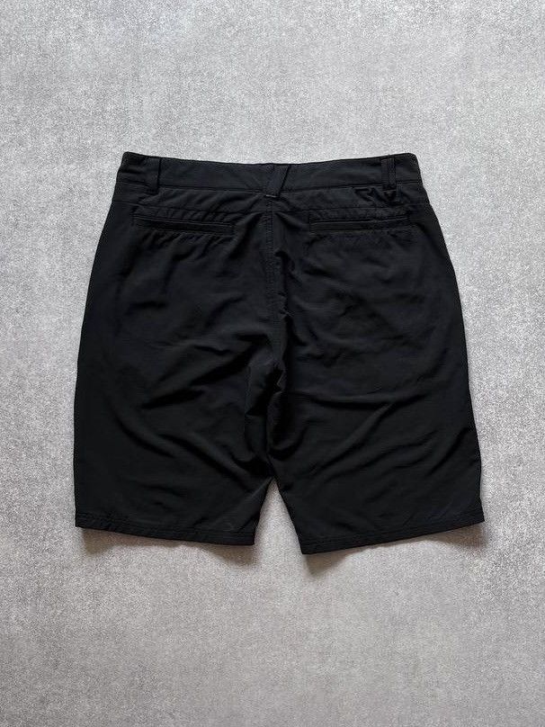 Oakley × Vintage Vintage Oakley Baggy Outdoor Shorts Y2K 36 Size US 36 / EU 52 - 6 Thumbnail