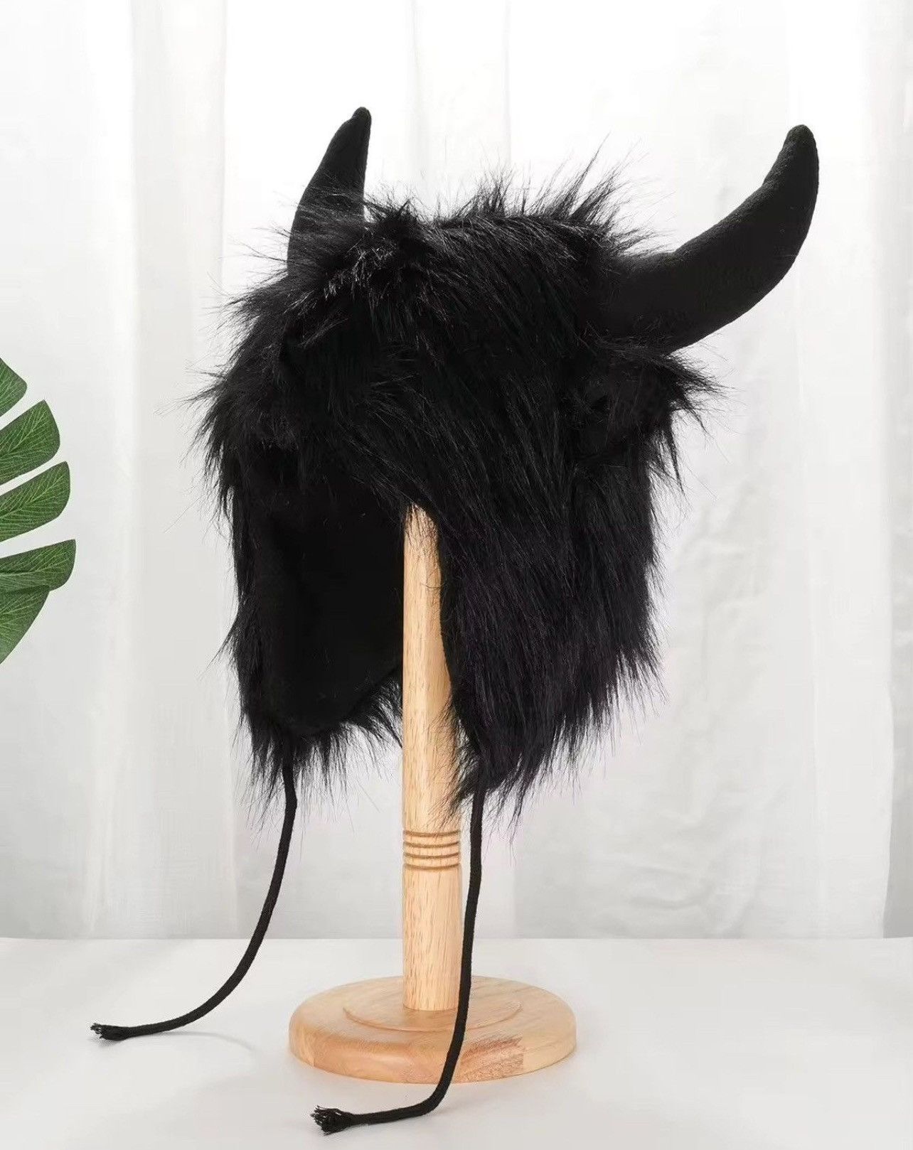 Japanese Brand Cow Horn Faux Fur Decor Hat Size ONE SIZE - 2 Thumbnail
