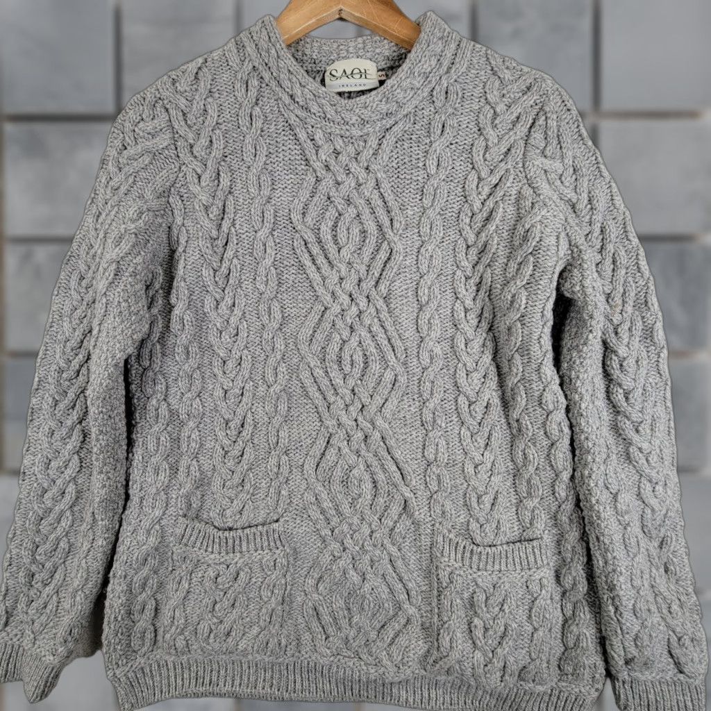 Vintage SAOL Sweater Women's Small Cable-Knit Aran 100% Merino Wool Pullover Gray Size S / US 4 / IT 40 - 1 Thumbnail