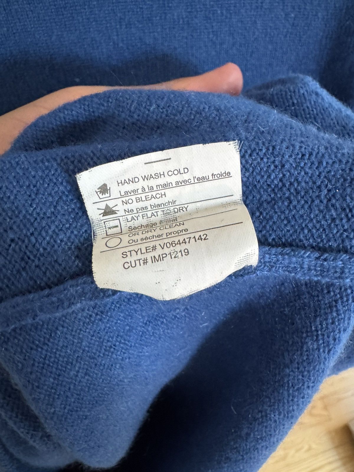 Vince Vince Cashmere Blue Sweater Size US S / EU 44-46 / 1 - 6 Thumbnail
