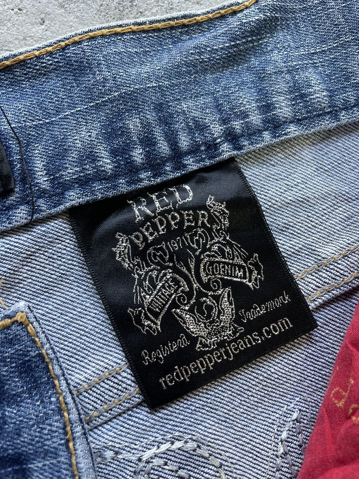 If Six Was Nine × Le Grande Bleu (L.G.B.) Red Pepper ChromeHearts Motive Denim Size US 34 / EU 50 - 11 Thumbnail