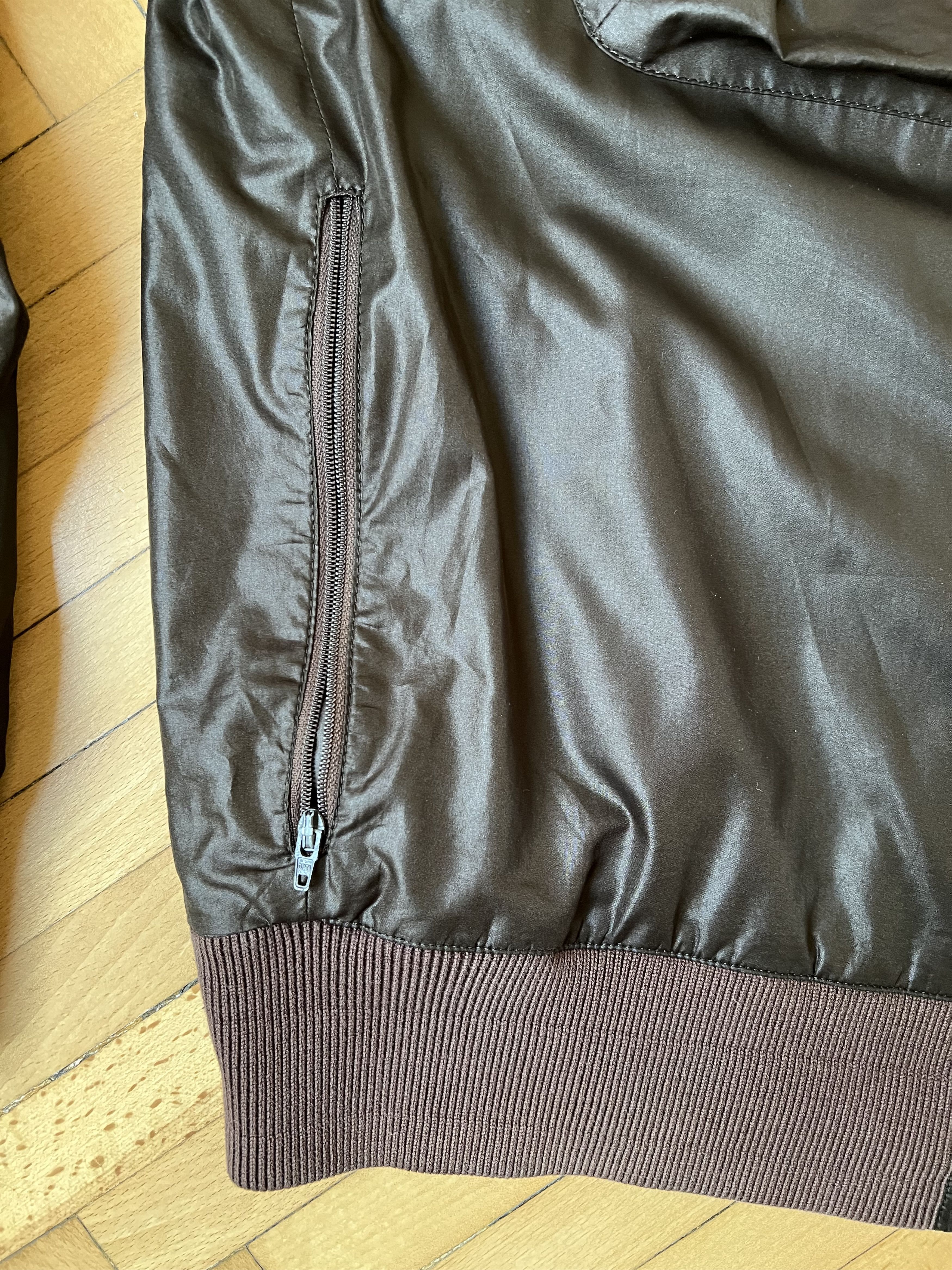 Helmut Lang HELMUT LANG satin cargo pocket bomber made in Italy Size US L / EU 52-54 / 3 - 15 Thumbnail