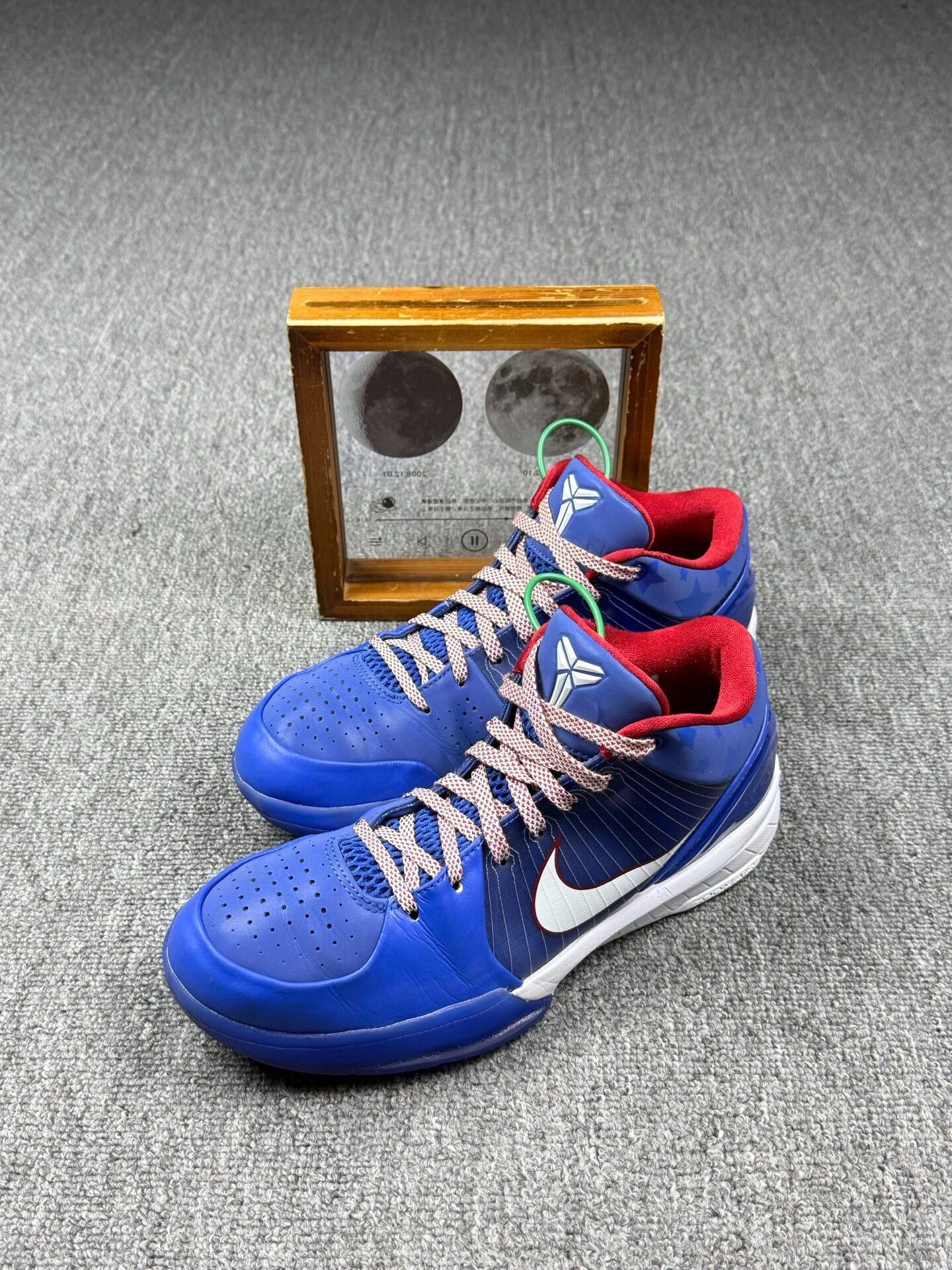 Nike Nike KOBE4 Blue Lowtop Sneakers 11 Men Size US 11 / EU 44 - 1 Thumbnail