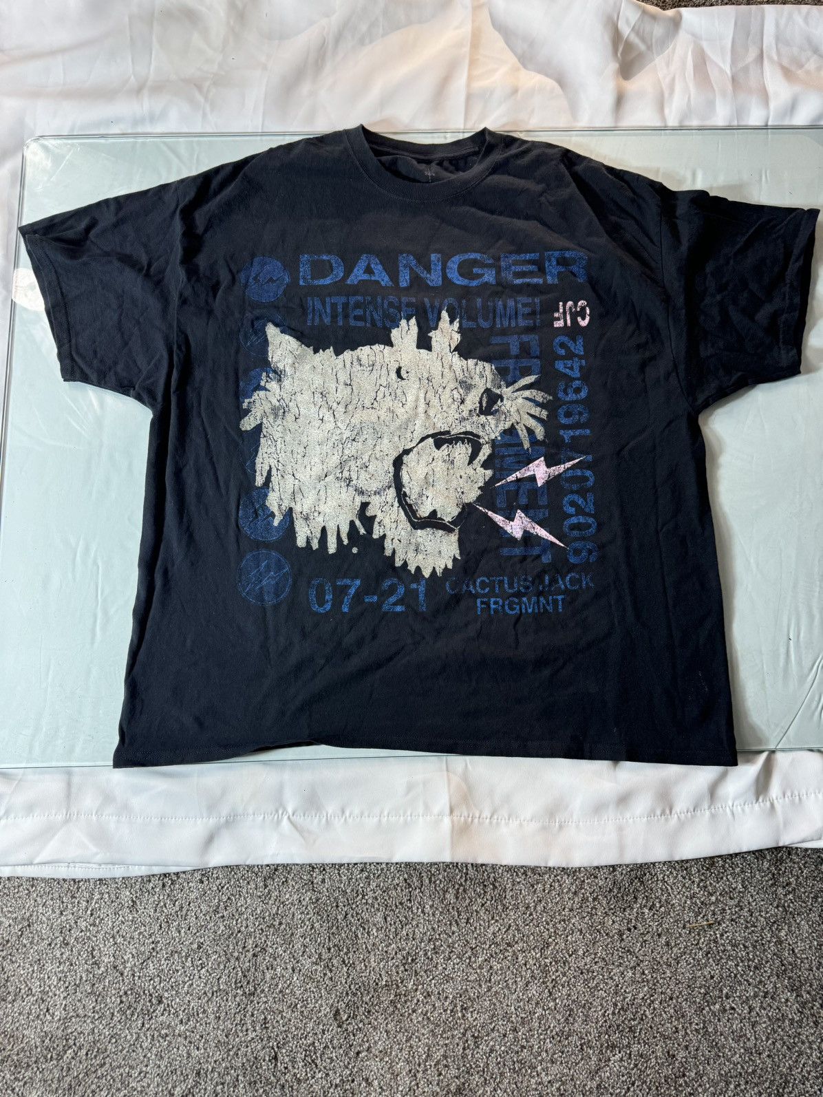 Travis Scott x Fragment 🌵Danger XXL
