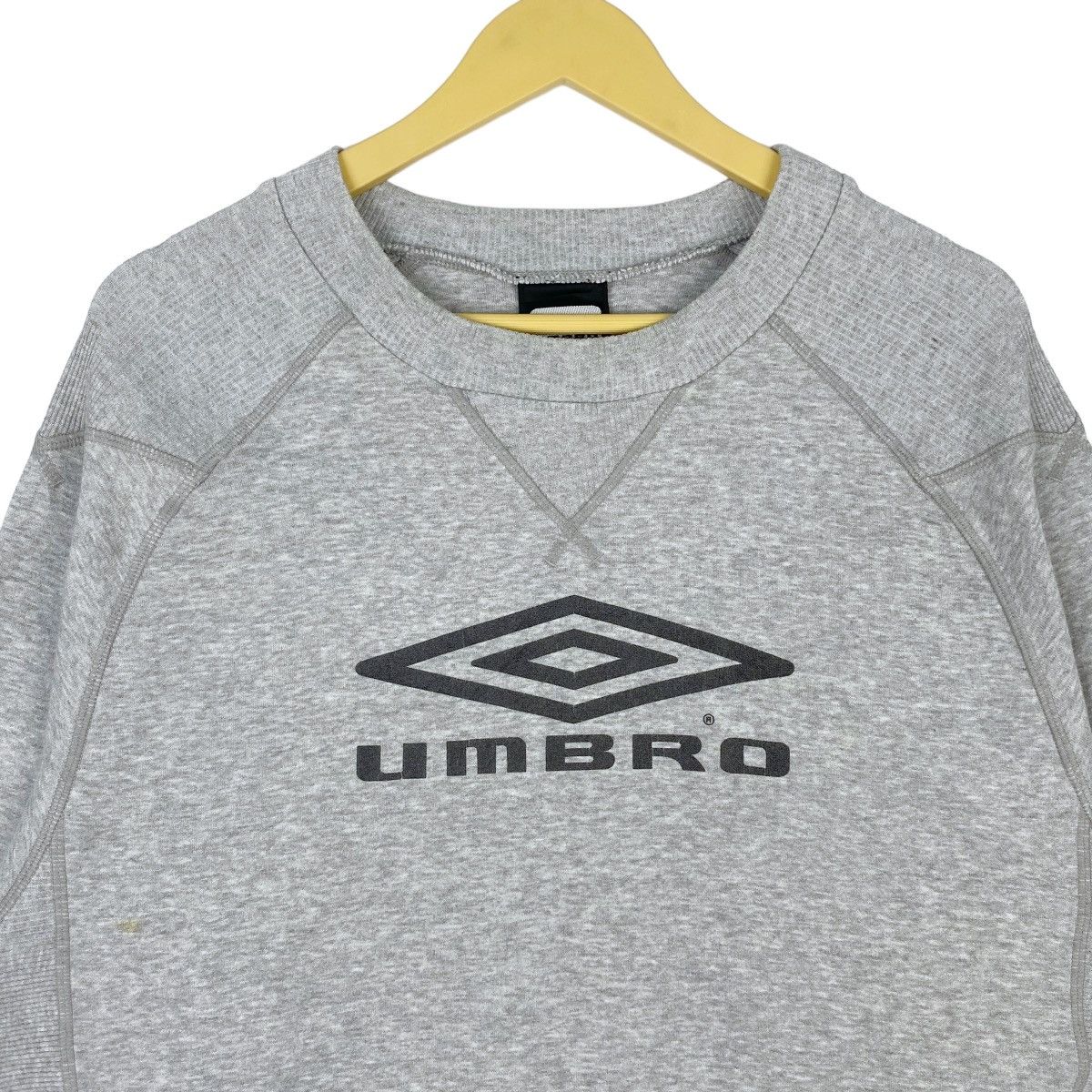 Umbro Umbro Spellout Big Logo Sweatshirt Crewneck Jumper Size US XL / EU 56 / 4 - 2 Thumbnail