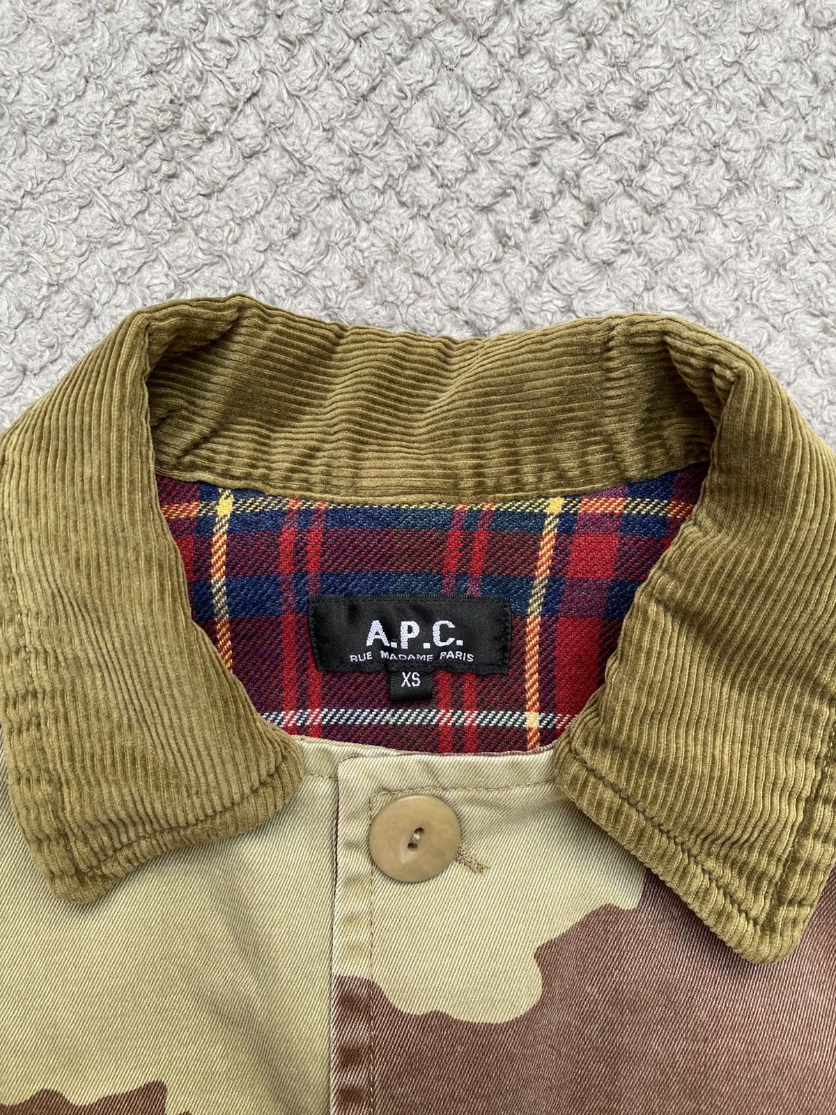 A.P.C. A.P.C. Camouflage Work Coat W/ Corduroy Collar And Flannel Size US XS / EU 42 / 0 - 4 Thumbnail