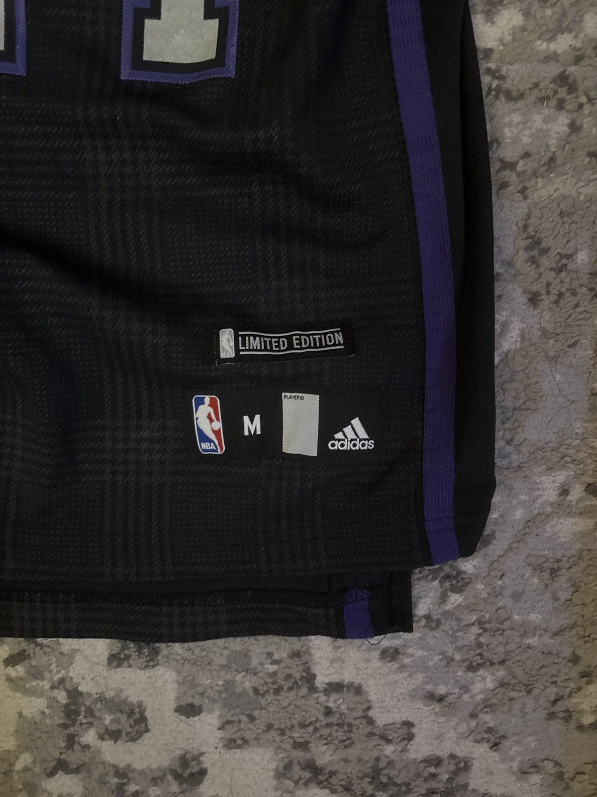 Adidas Adidas Kobe Bryant #24 LA Lakers Limited Edition Jersey SZ M Size US M / EU 48-50 / 2 - 3 Thumbnail