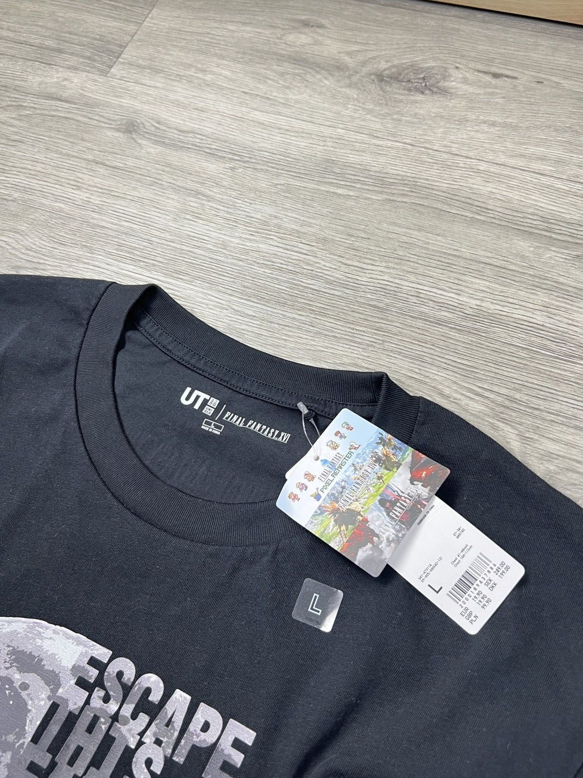 Other Uniqlo UT x Final Fantasy XVI Torgal Graphic Tee L Size US L / EU 52-54 / 3 - 2 Thumbnail