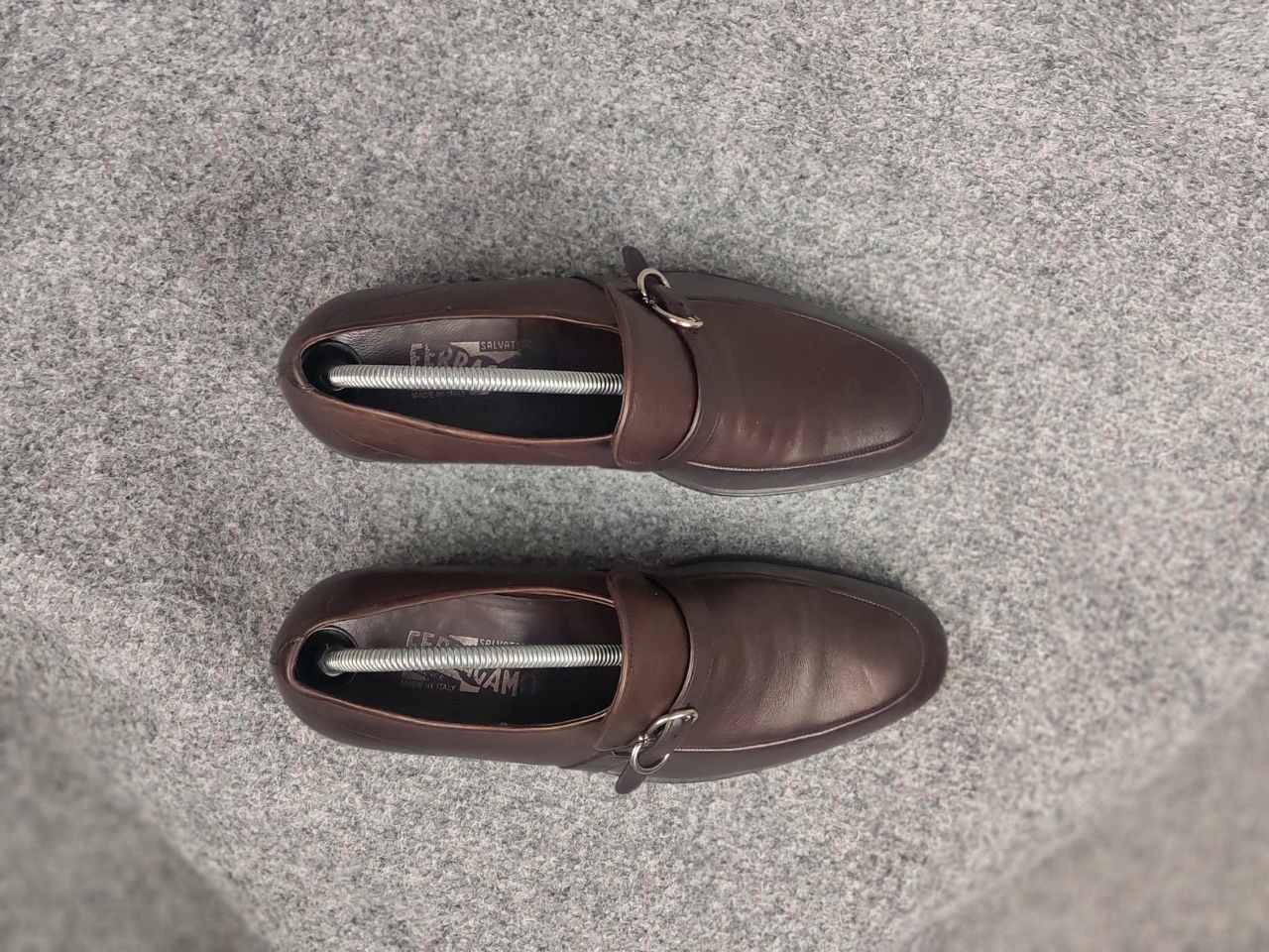 Salvatore Ferragamo Salvatore Ferragamo Terence Apron Toe Loafer Logo Shoes Size US 9 / EU 42 - 4 Thumbnail