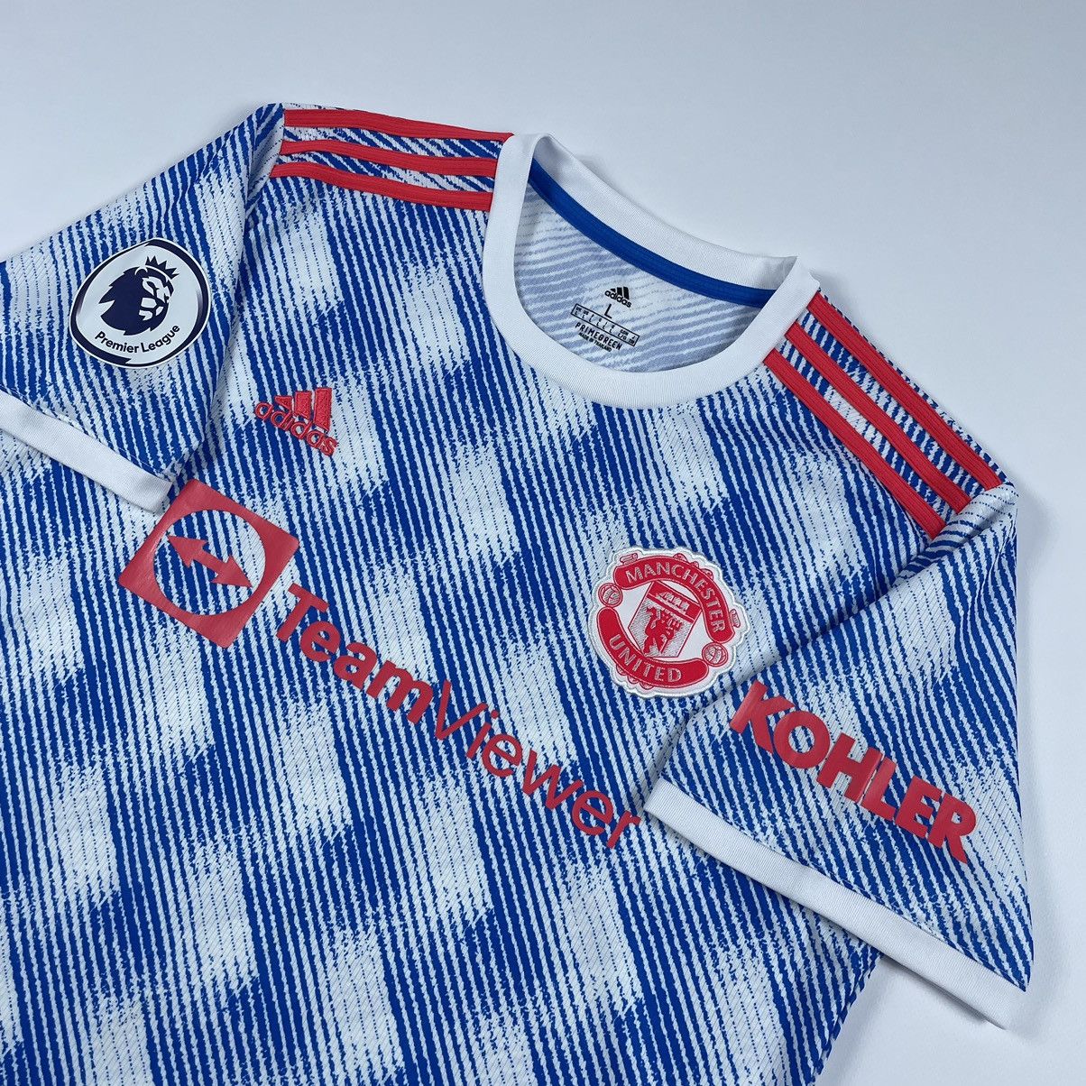 Adidas Adidas Manchester United 2021/22 Soccer Jersey Football Tee Size US L / EU 52-54 / 3 - 5 Thumbnail