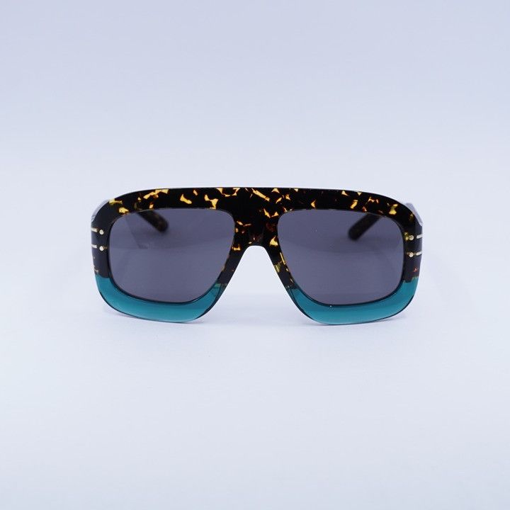 Dior Dior DIORSIGNATURE M1U 27A0 Sunglasses Havana Aviator Frame Size ONE SIZE - 6 Thumbnail