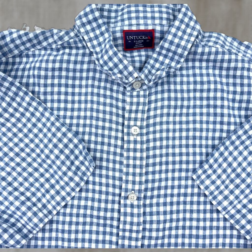 UNTUCKit UNTUCKit Shirt Men XL Blue White Slim Fit Polka Dot Button Up Casual Short Sleeve Size US XL / EU 56 / 4 - 1 Thumbnail