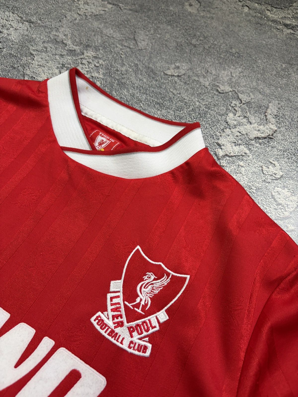 Japanese Brand LFC 1982-85 Retro Home Jersey Official Product Size M Size US M / EU 48-50 / 2 - 10 Thumbnail
