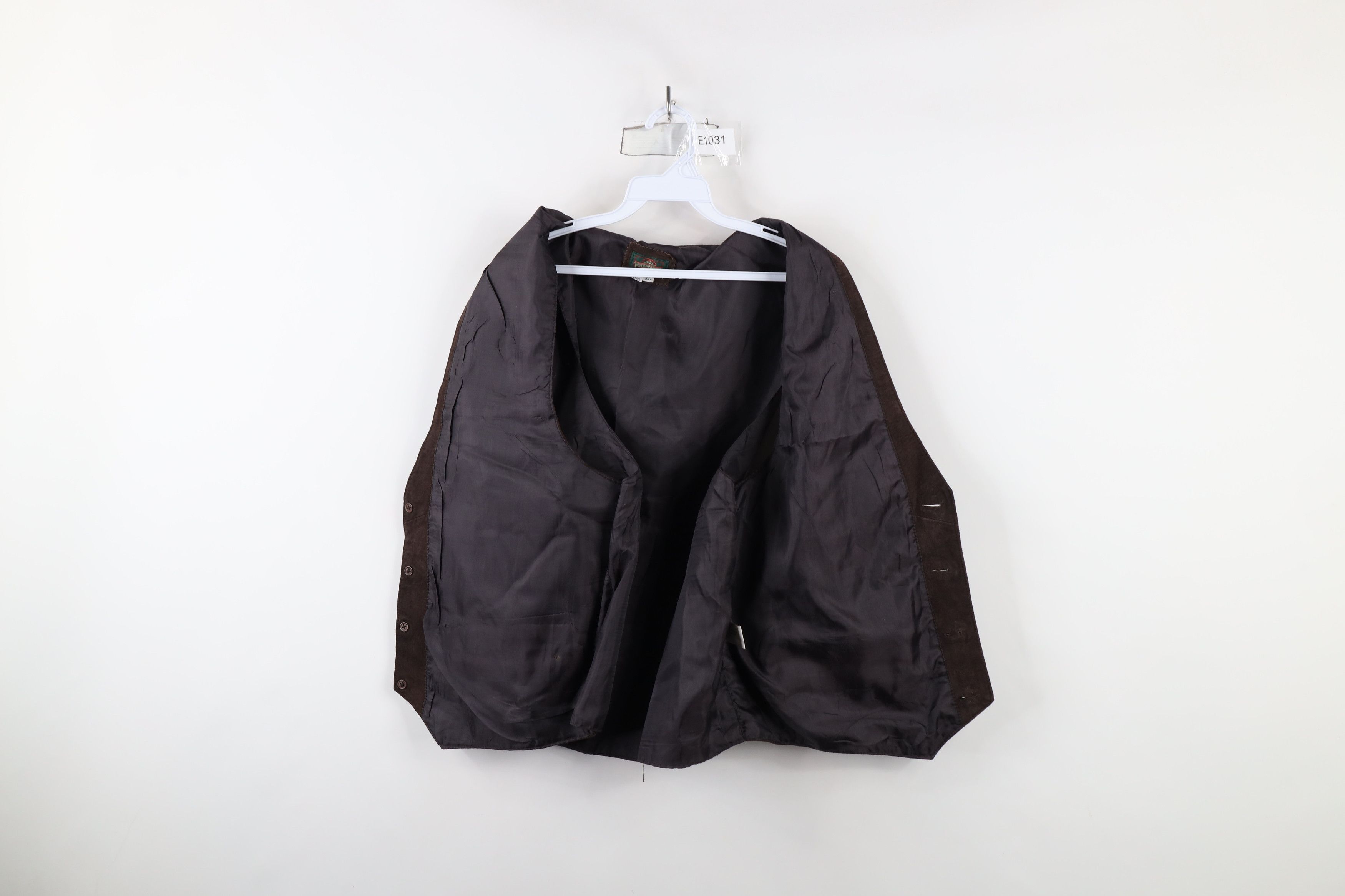 Vintage Vintage 90s Streetwear Buckle Back Suede Leather Vest Jacket Size US XL / EU 56 / 4 - 7 Thumbnail