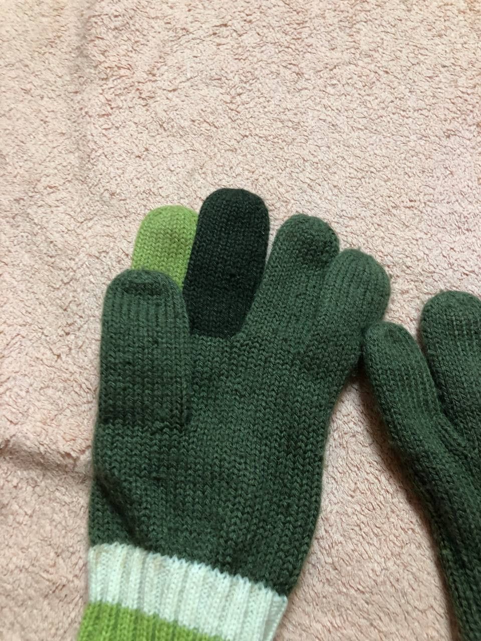 O'Neill Hats logo O'Neill Streetwear gloves green Vintage Y2K Size ONE SIZE - 12 Thumbnail