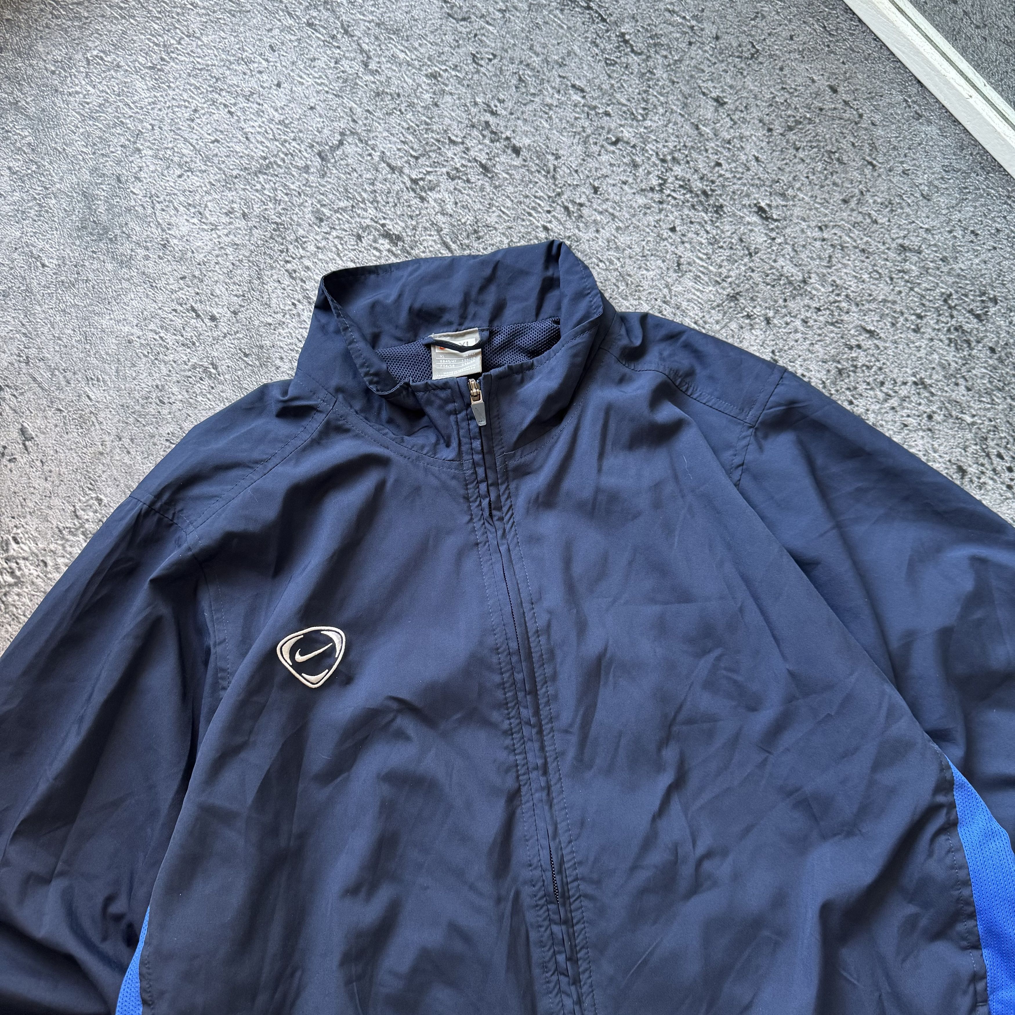 Nike vintage nike nylon jacket Size US XL / EU 56 / 4 - 4 Thumbnail