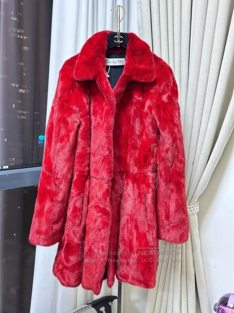 Dior Dior Mink mink fur long-sleeved medium-length coat Size XS / US 0-2 / IT 36-38 - 1 Thumbnail