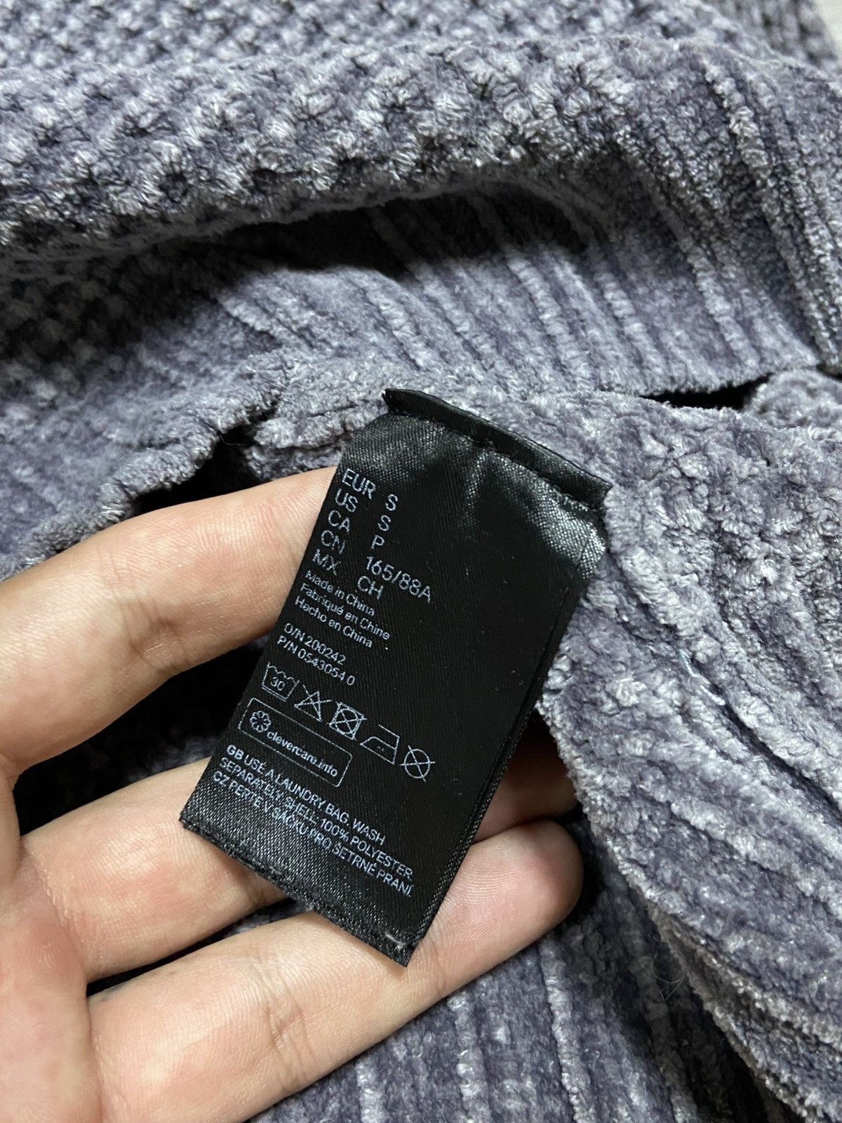 H&M × Maison Margiela Maison Margiela x H&M velour Sweater swetahsirt Luxury Size S / US 4 / IT 40 - 4 Thumbnail