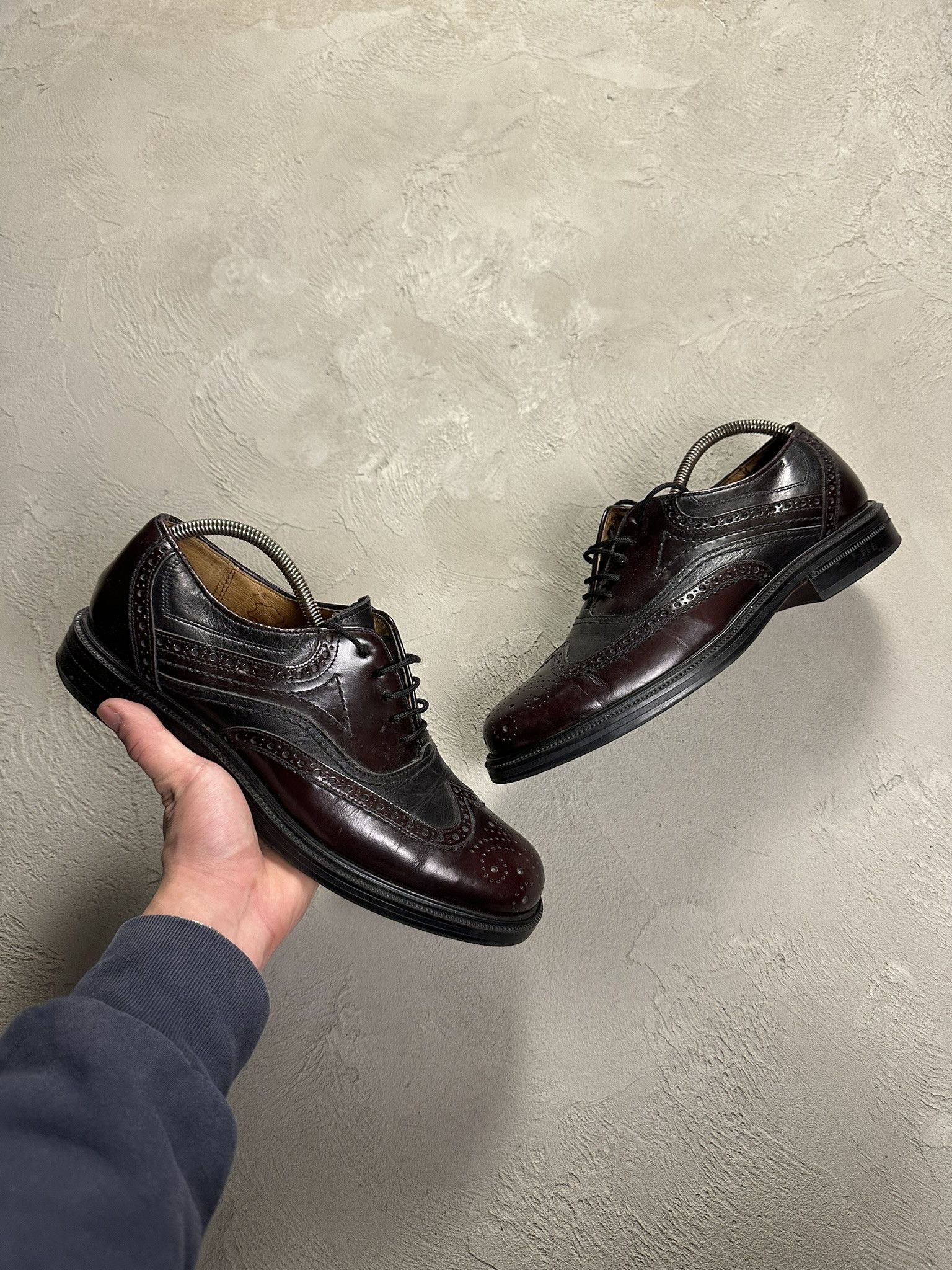 Italian Designers Vintage Burgundy Italian Leather Oxford Shoes in Red, Men's (Size 10)