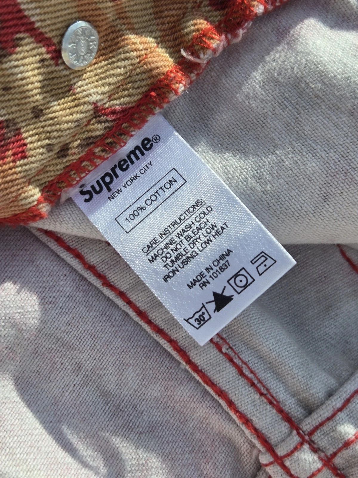 Supreme Supreme - Washed Regular Floral Jeans SS18 Size US 30 / EU 46 - 4 Thumbnail