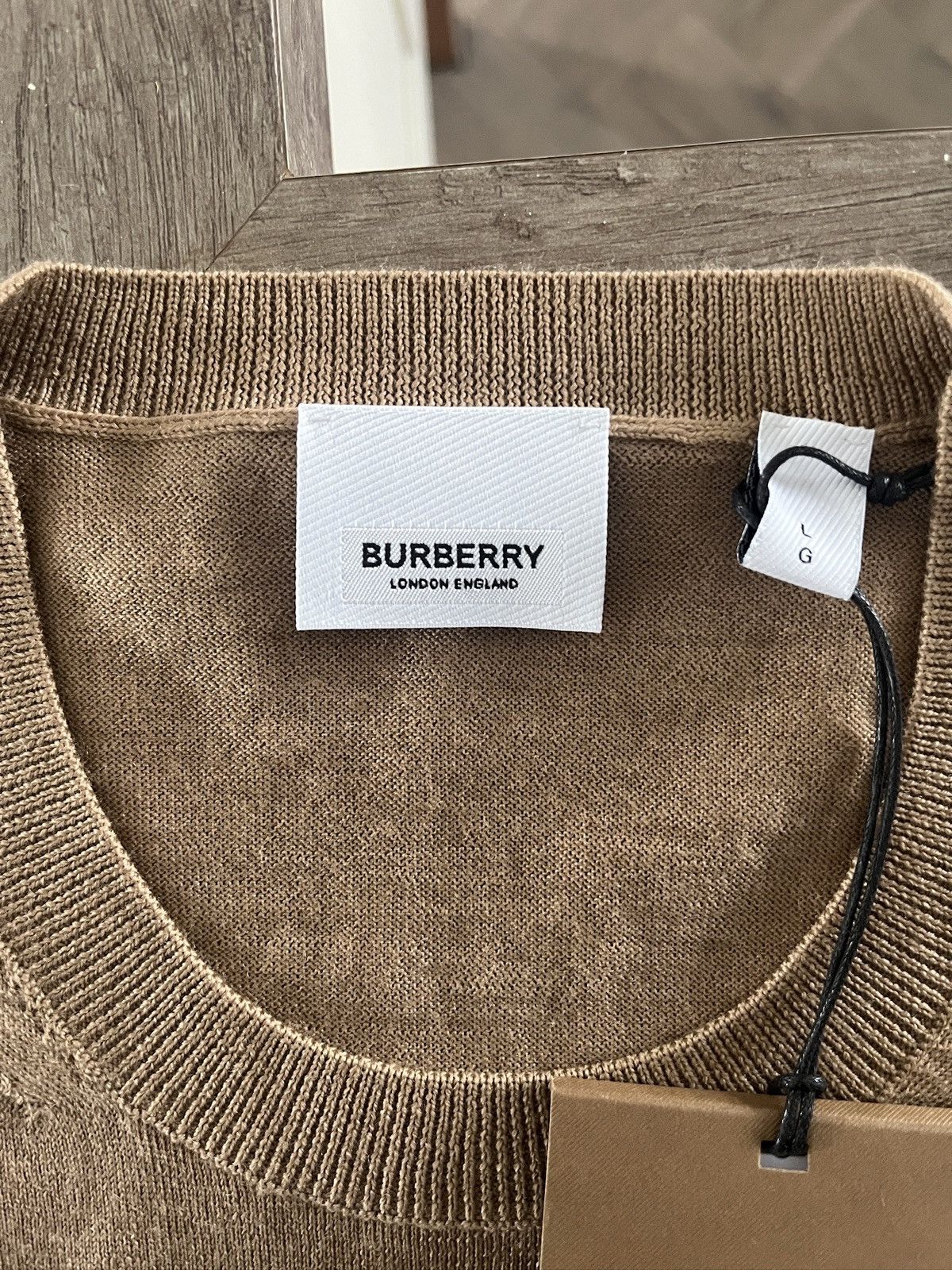 Burberry Burberry bempton elbow check sweatshirt Size L / US 10 / IT 46 - 3 Thumbnail