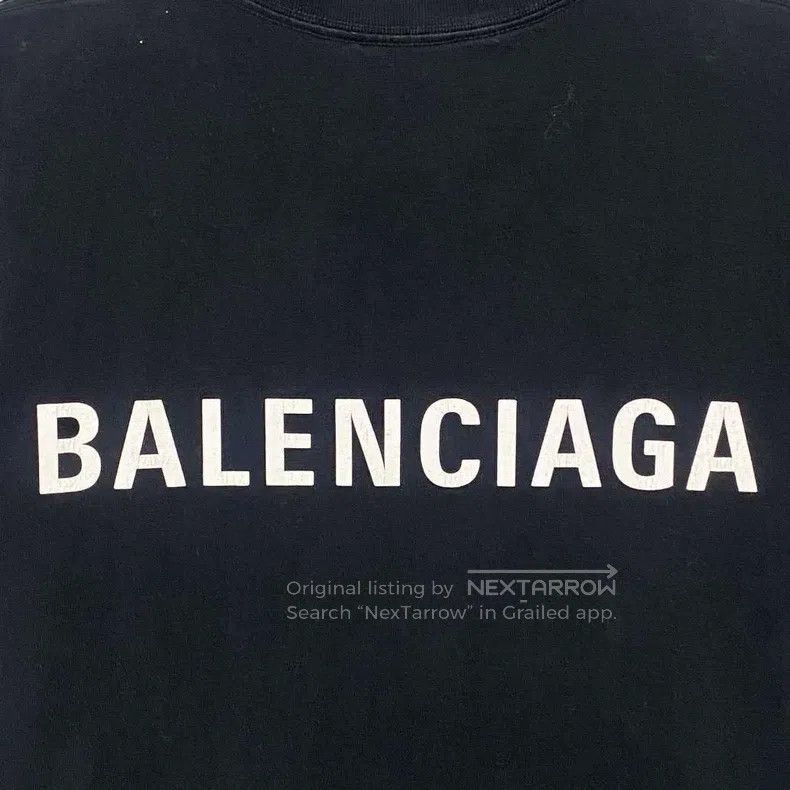 Balenciaga Balenciaga Black front and back letter logo short-sleeve Size US S / EU 44-46 / 1 - 3 Thumbnail