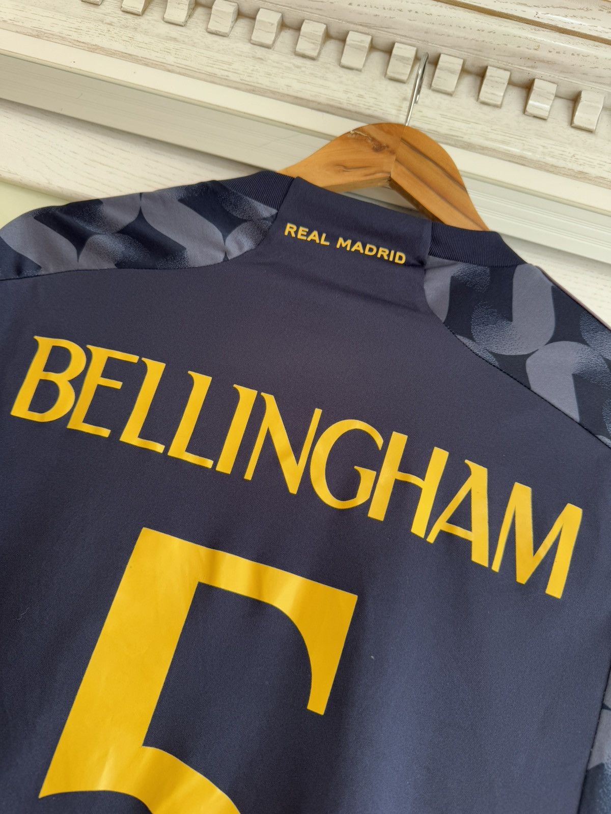 Adidas Bellingham #5 Real Madrid 2023-2024 Away Soccer Jersey Kit Size US M / EU 48-50 / 2 - 12 Thumbnail