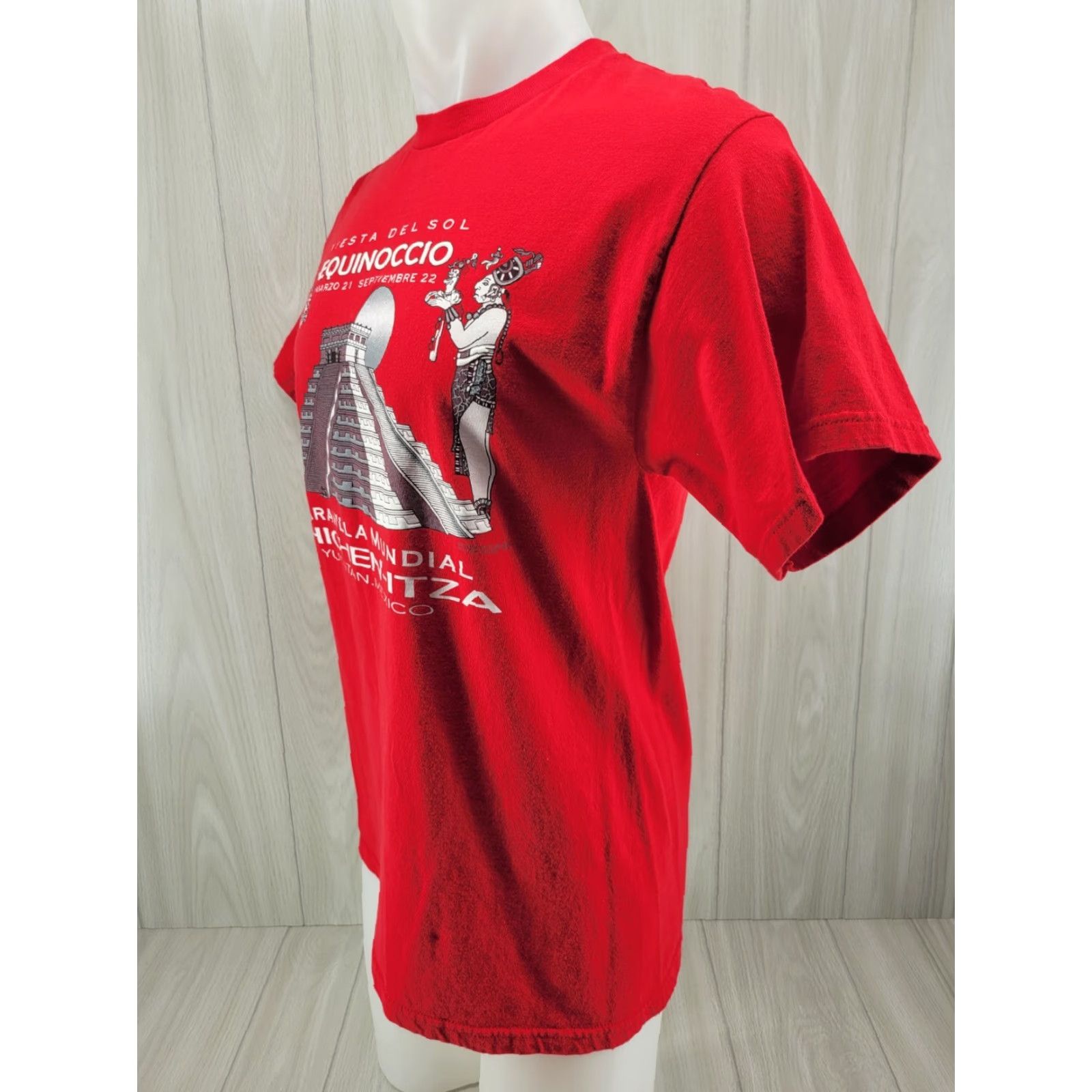 Vintage M&O KNITS Red Shirt T-Shirt Graphic Tee Men Adult Medium Equinoccio Maravilla Mundial Yucatan Mexico Vintage No Size US M / EU 48-50 / 2 - 3 Thumbnail