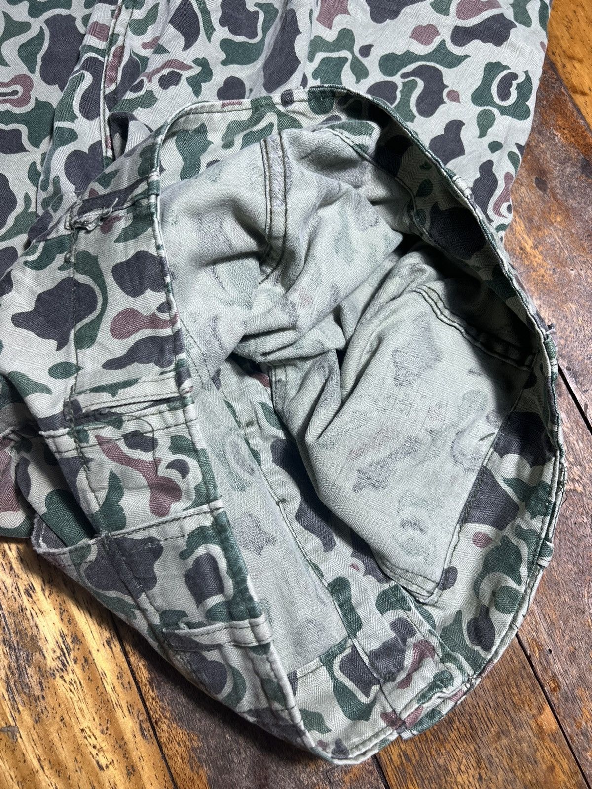 Vintage Vintage Army Camo Duck(Korean) Size US S / EU 44-46 / 1 - 22 Thumbnail