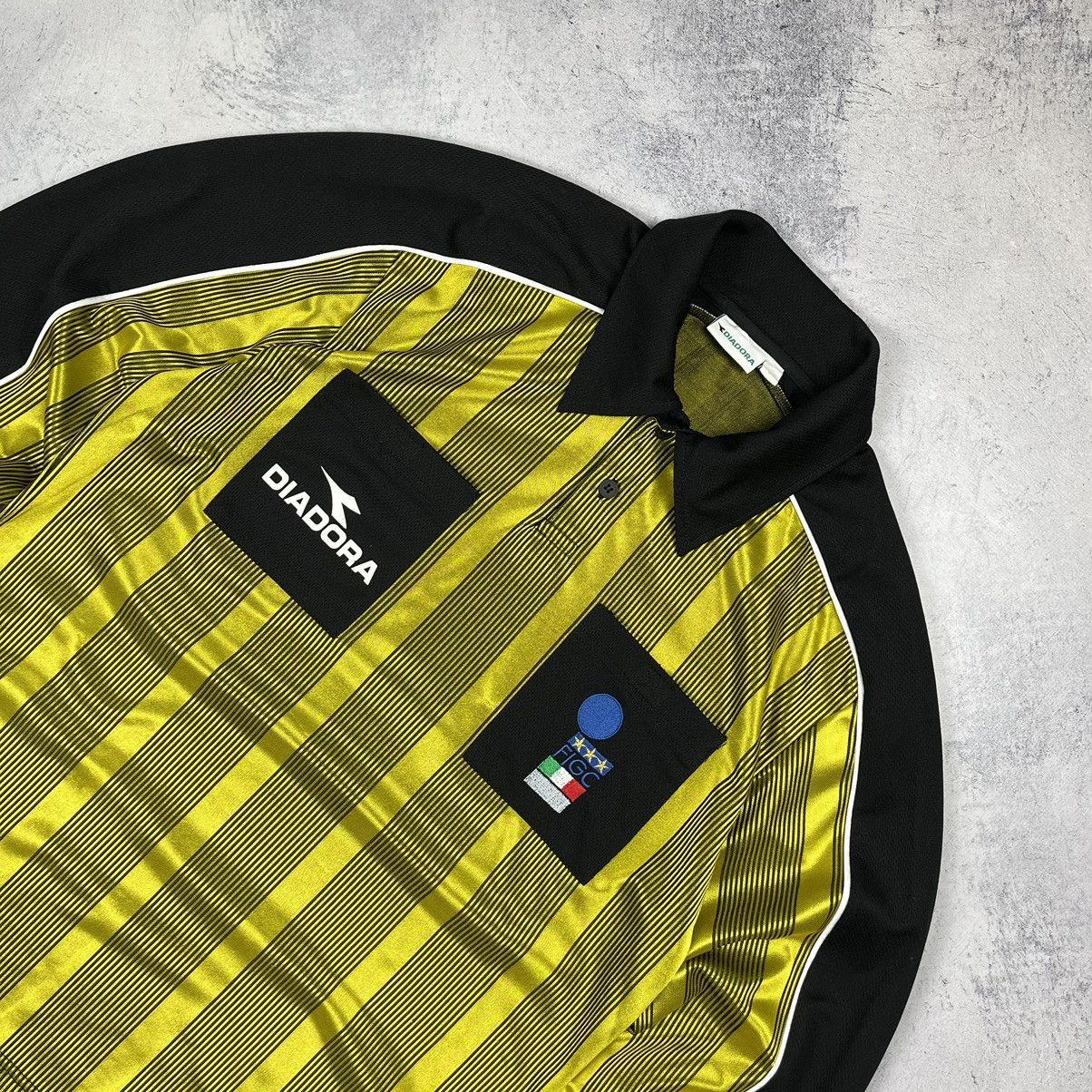 Diadora Vintage Diadora Italy Soccer rare Referee jersey 90’s Size US L / EU 52-54 / 3 - 2 Thumbnail