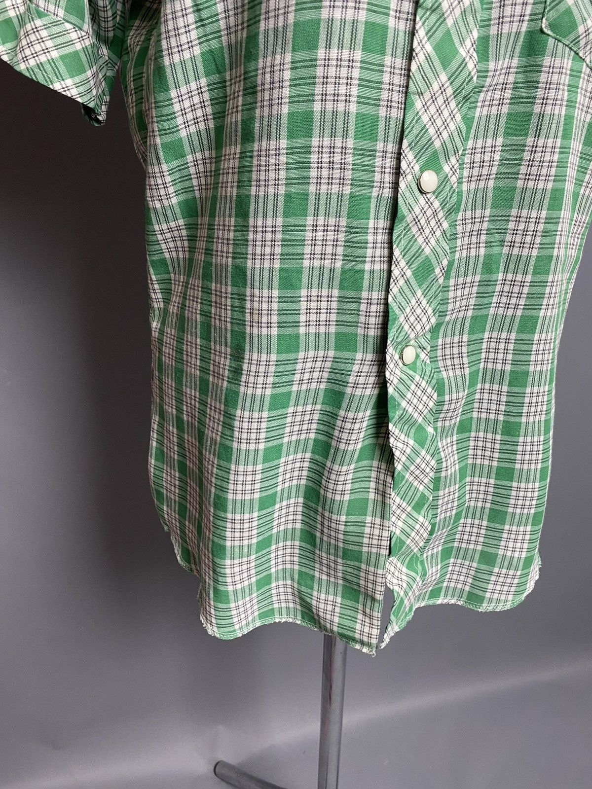 Wrangler VTG 70s Wrangler Snap Western Plaid Short Sleeve Shirt sz 20 Size S / US 4 / IT 40 - 9 Thumbnail