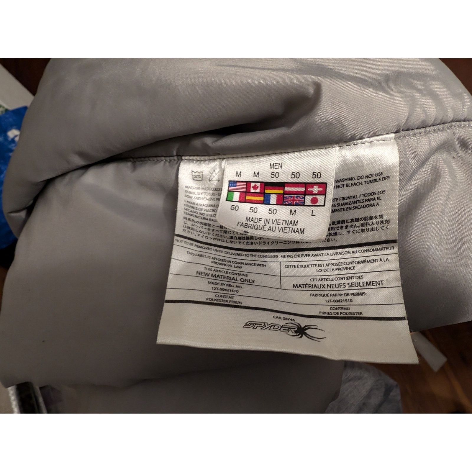 Spyder Spyder Gray Mens Medium Jacket in good condition Size US M / EU 48-50 / 2 - 8 Thumbnail