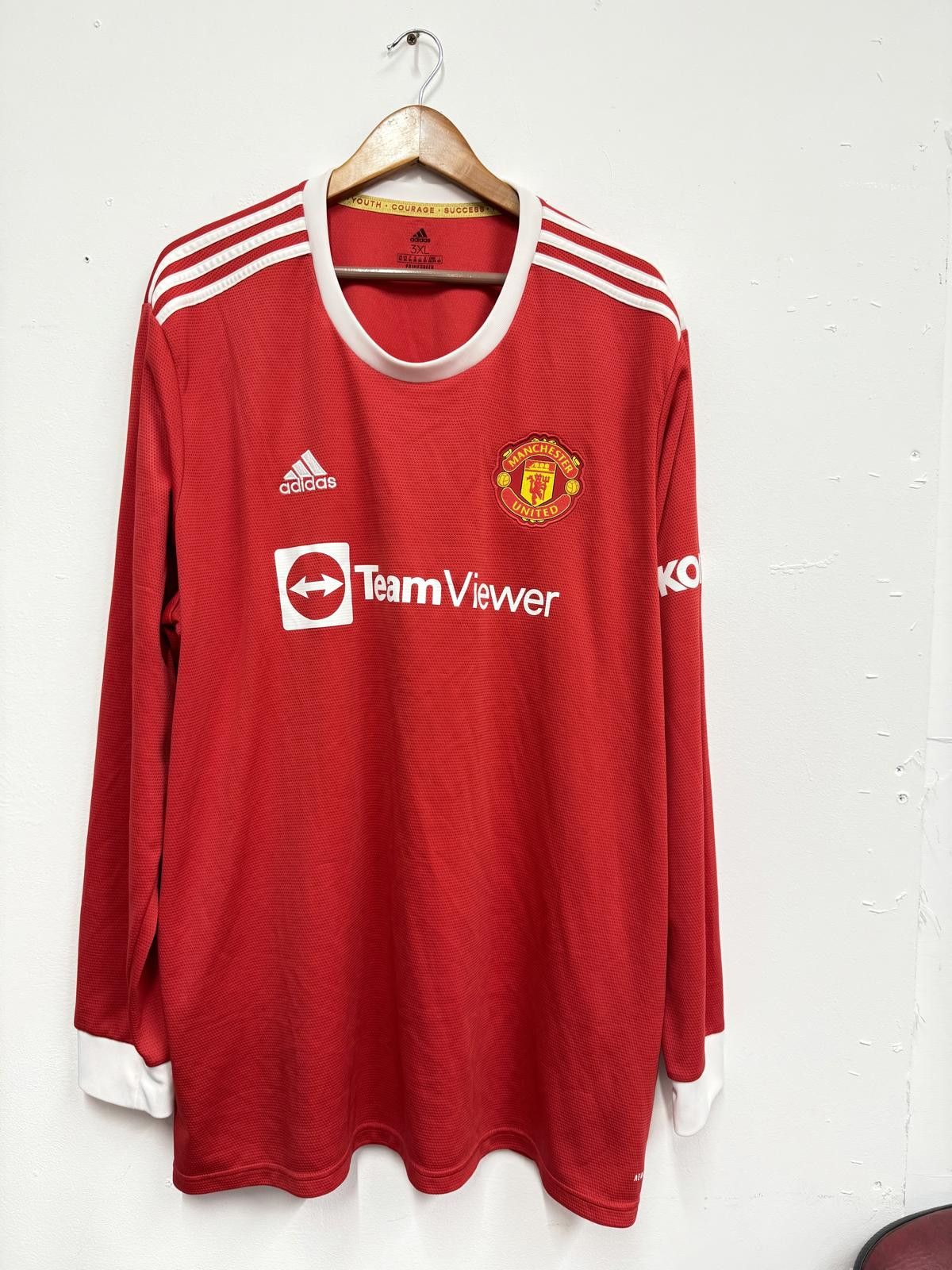 Adidas Manchester United Red Long Sleeve Soccer Jersey Size US XXL / EU 58 / 5 - 1 Thumbnail