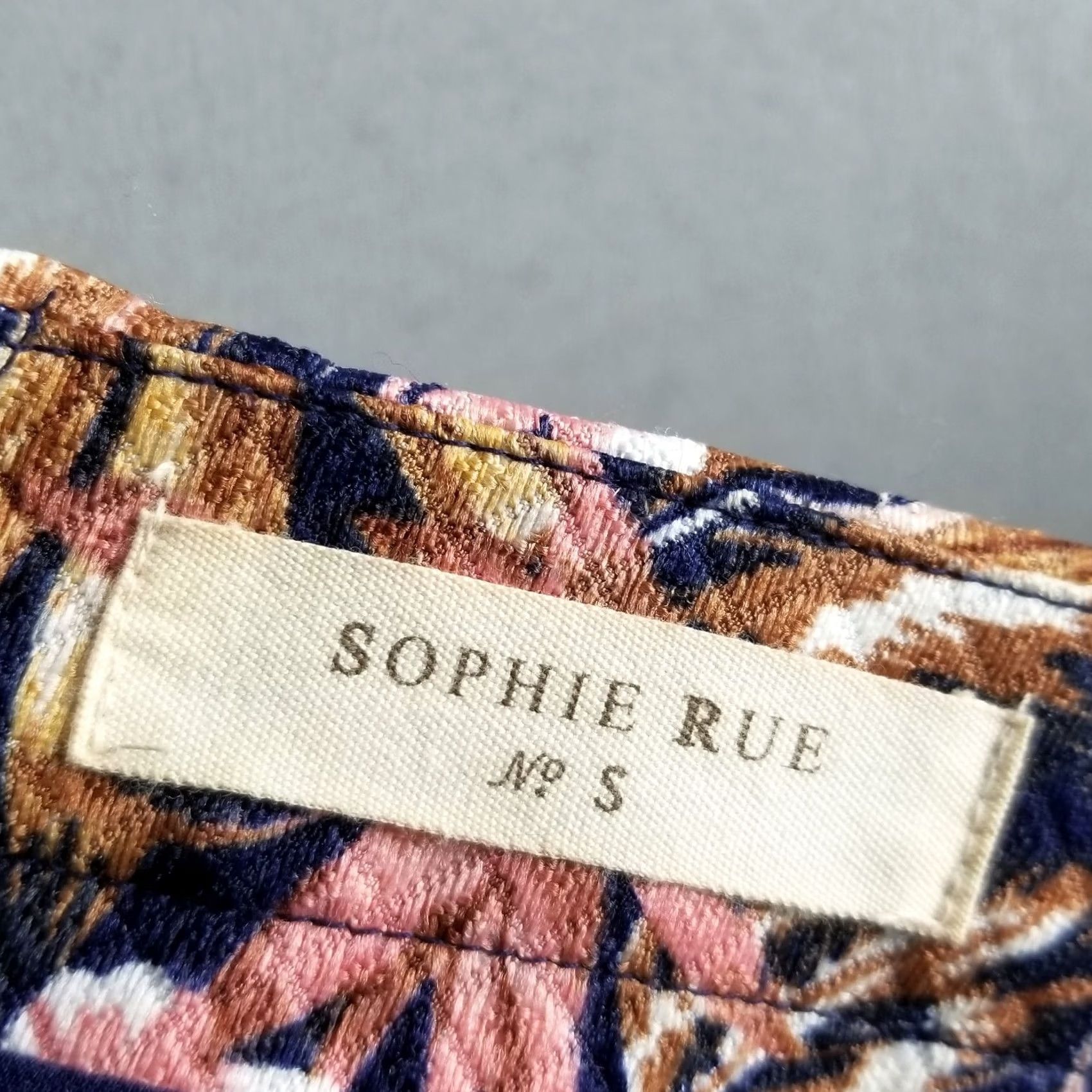 Vintage Sophie Rue Mini Skirt Woman Small Floral Print AOP Lined Zipper Short 28X13 Bohemian Festival 90s? Size 28" / US 6 / IT 42 - 7 Thumbnail