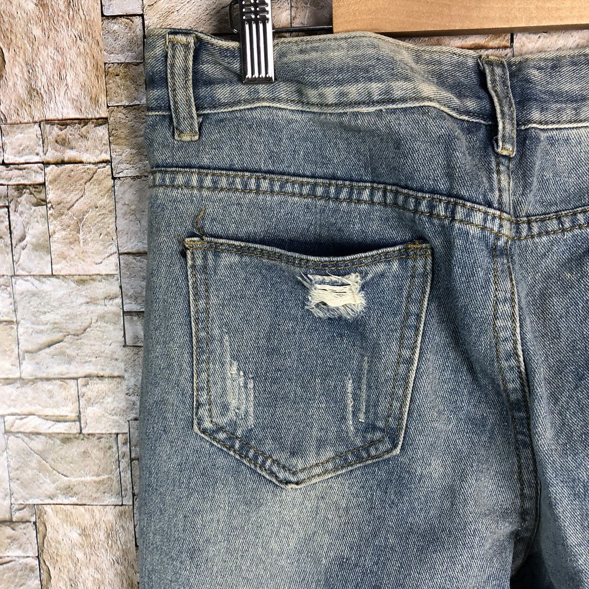 Japanese Brand Zichen Jeans Distressed Denim Pants #A129 Size US 31 - 19 Thumbnail