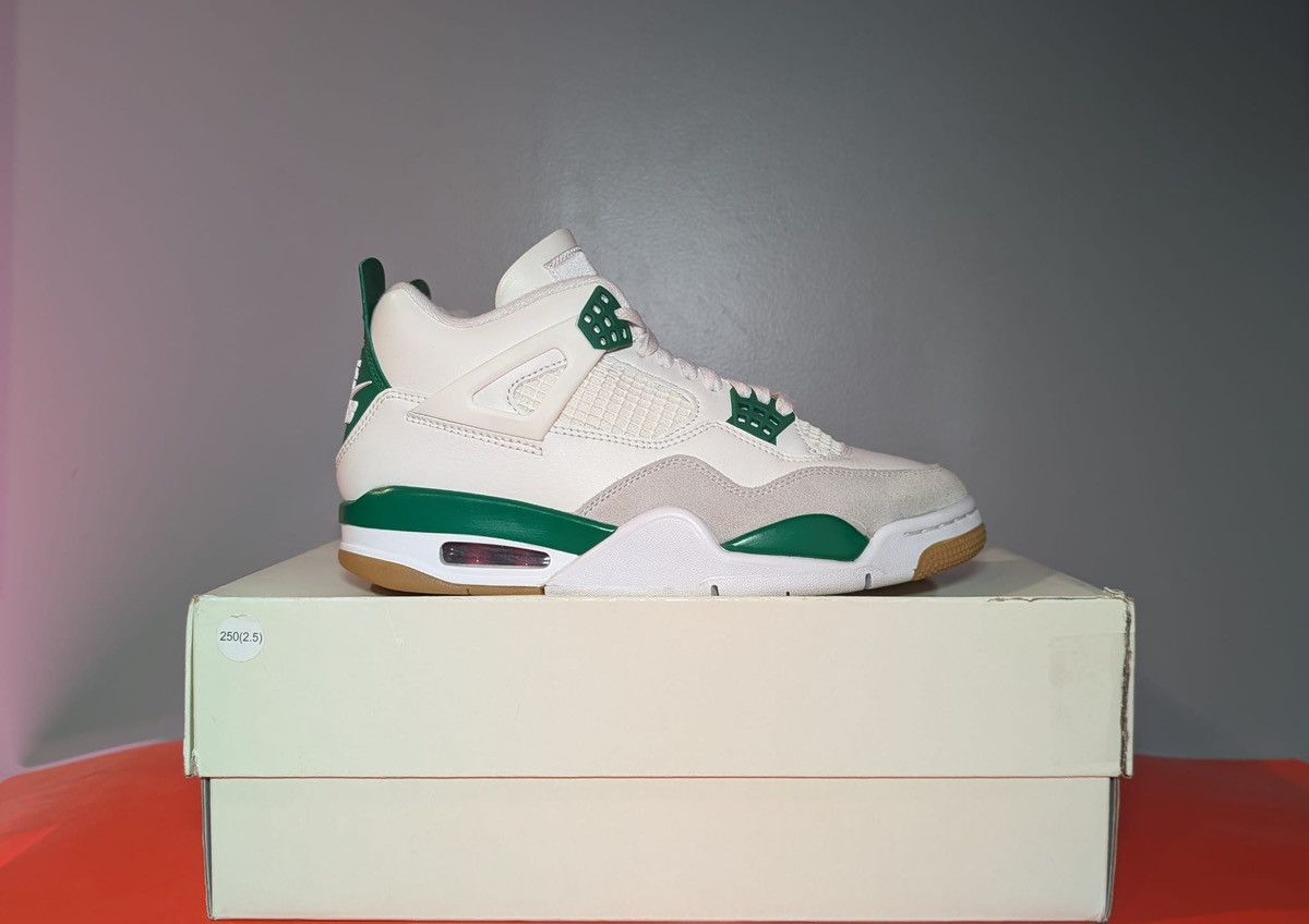 Size 7 - Jordan 4 Retro SP x Nike SB Mid Pine Green Jordan 4 Retro SB Pine Green | Common Hype main image 3