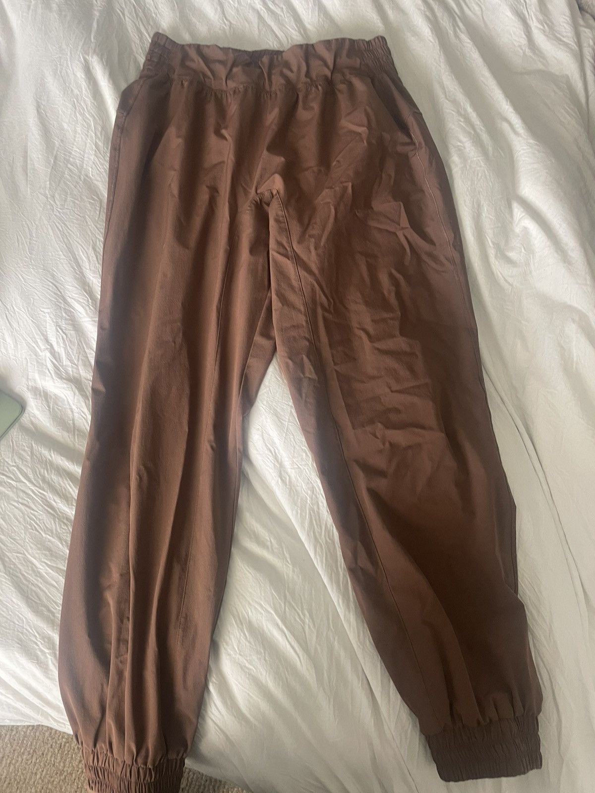 Other Halara joggers size L Size 32" / US 10 / IT 46 - 2 Thumbnail